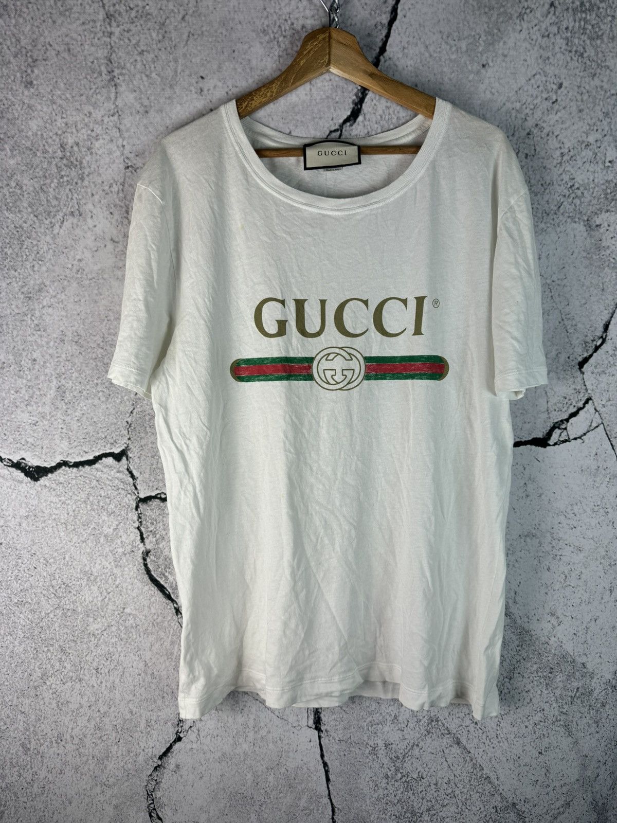 Gucci Oversize washed Gucci logo Tシャツ White Washed Cotton Jersey Oversize T-Shirt With Gucci Logo