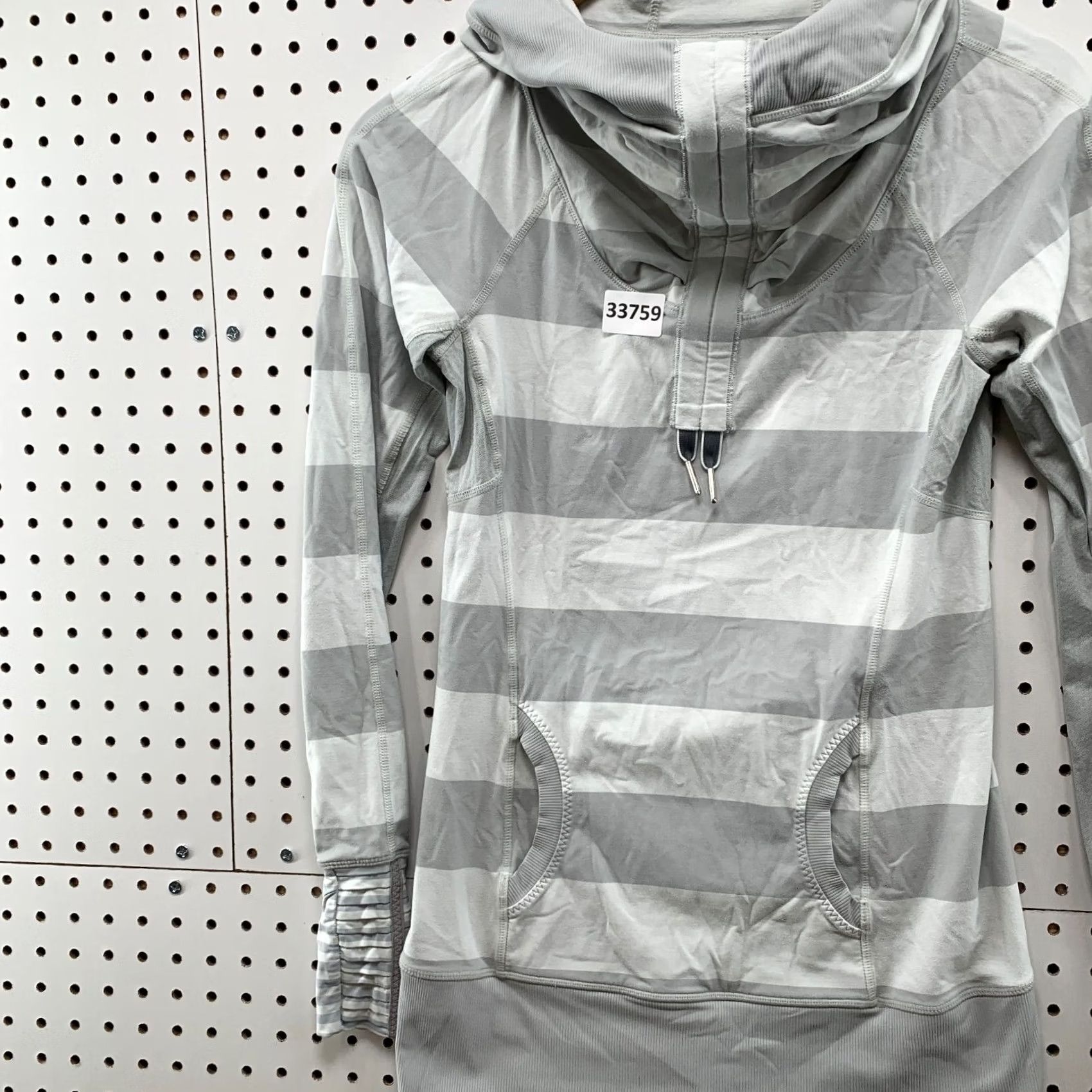 Lululemon Lululemon Hoodie Sweatshirt Womens Size 4 Gray White Striped COWL 15x26.5 Size S / US 4 / IT 40 - 3 Thumbnail