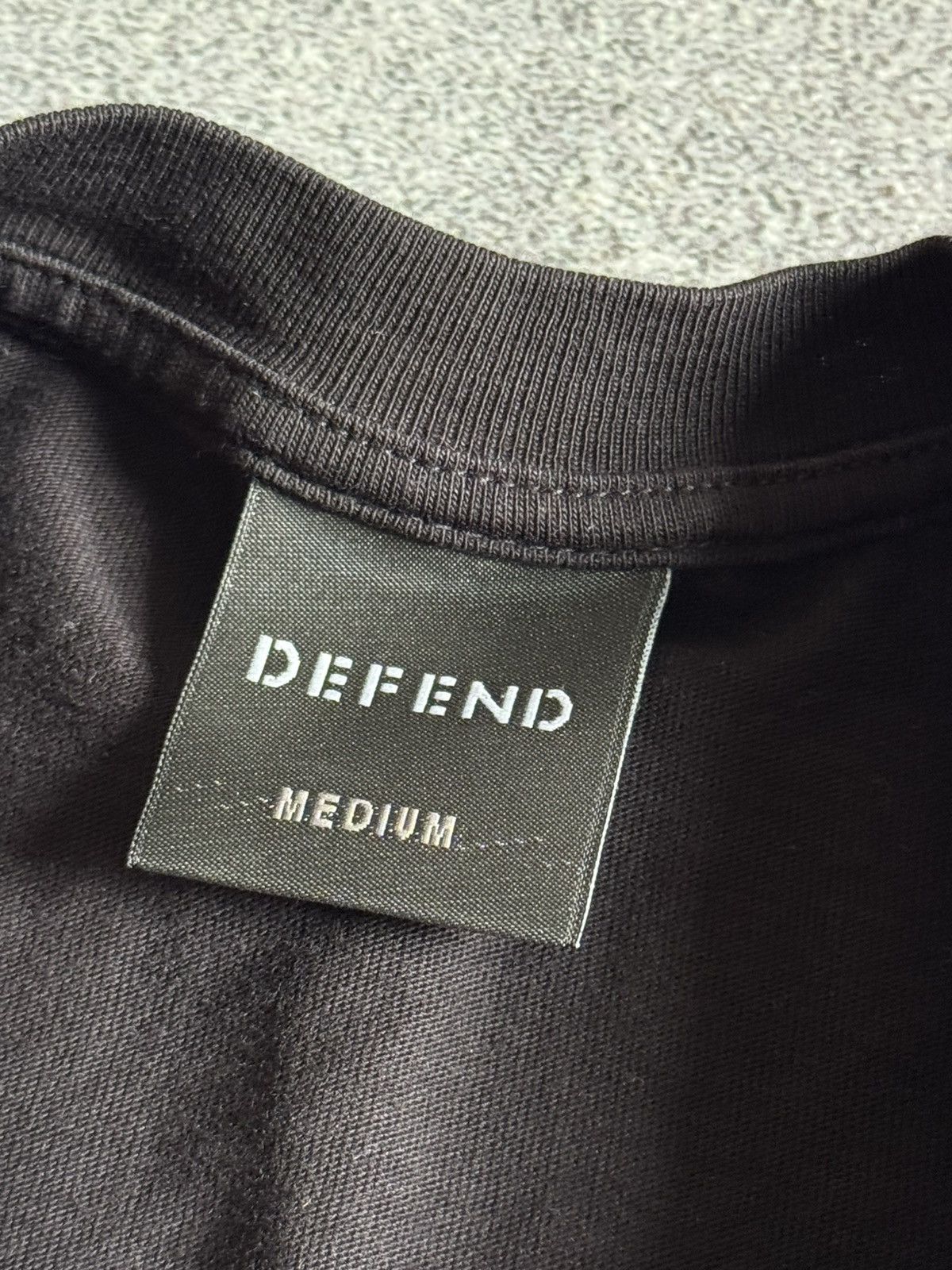 DEFEND PARIS Defend Paris M big logo Kalashnikov AK-47 tee tshirt Size US M / EU 48-50 / 2 - 7 Thumbnail
