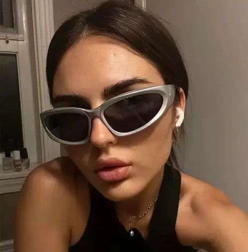 Japanese Brand Unisex trendy summer sunglasses punk minimalist eyewear Size ONE SIZE - 4 Thumbnail