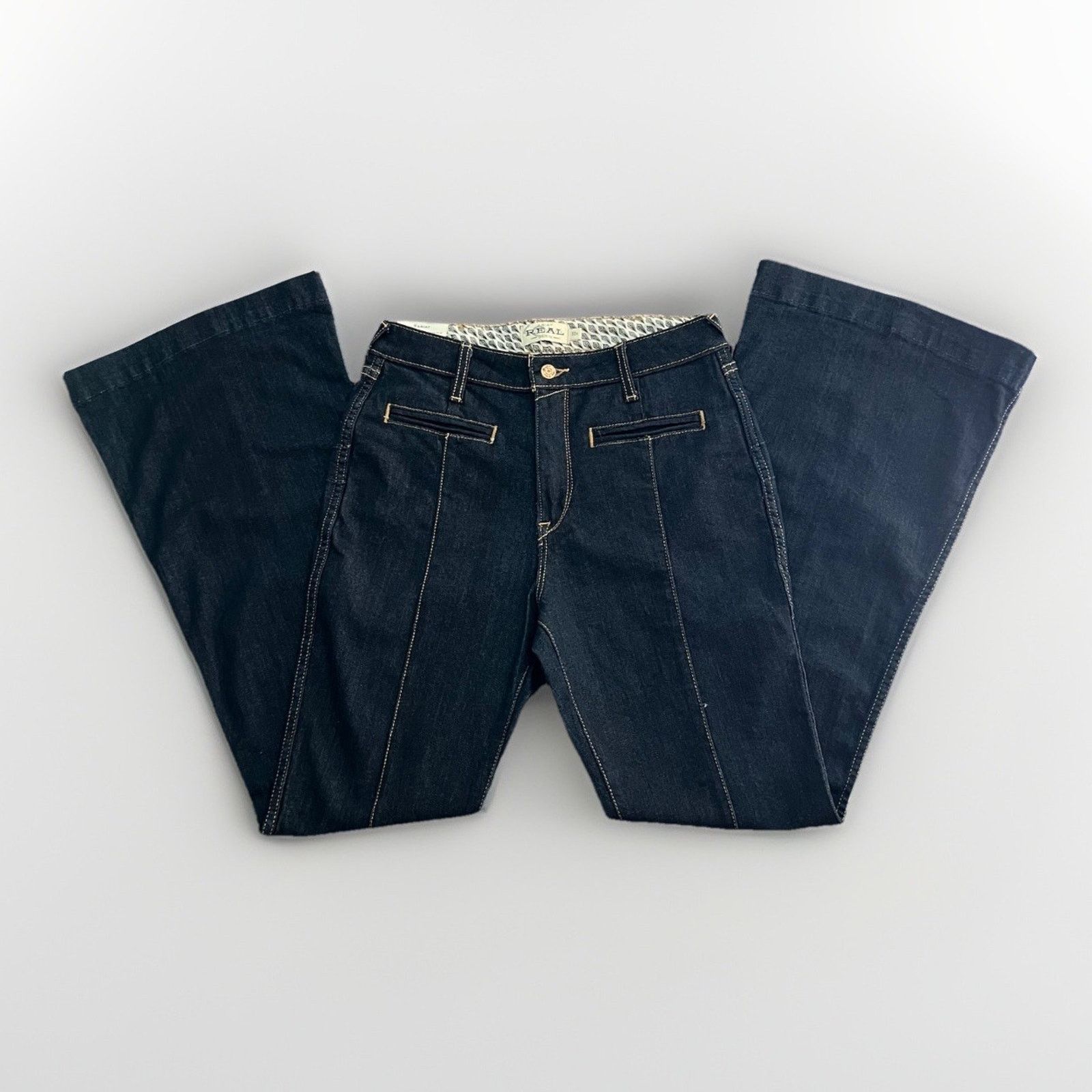 Ariat NWT Ariat R.E.A.L 32R High Rise Flare Jean Dark Wash Western Size 32" / US 10 / IT 46 - 2 Thumbnail