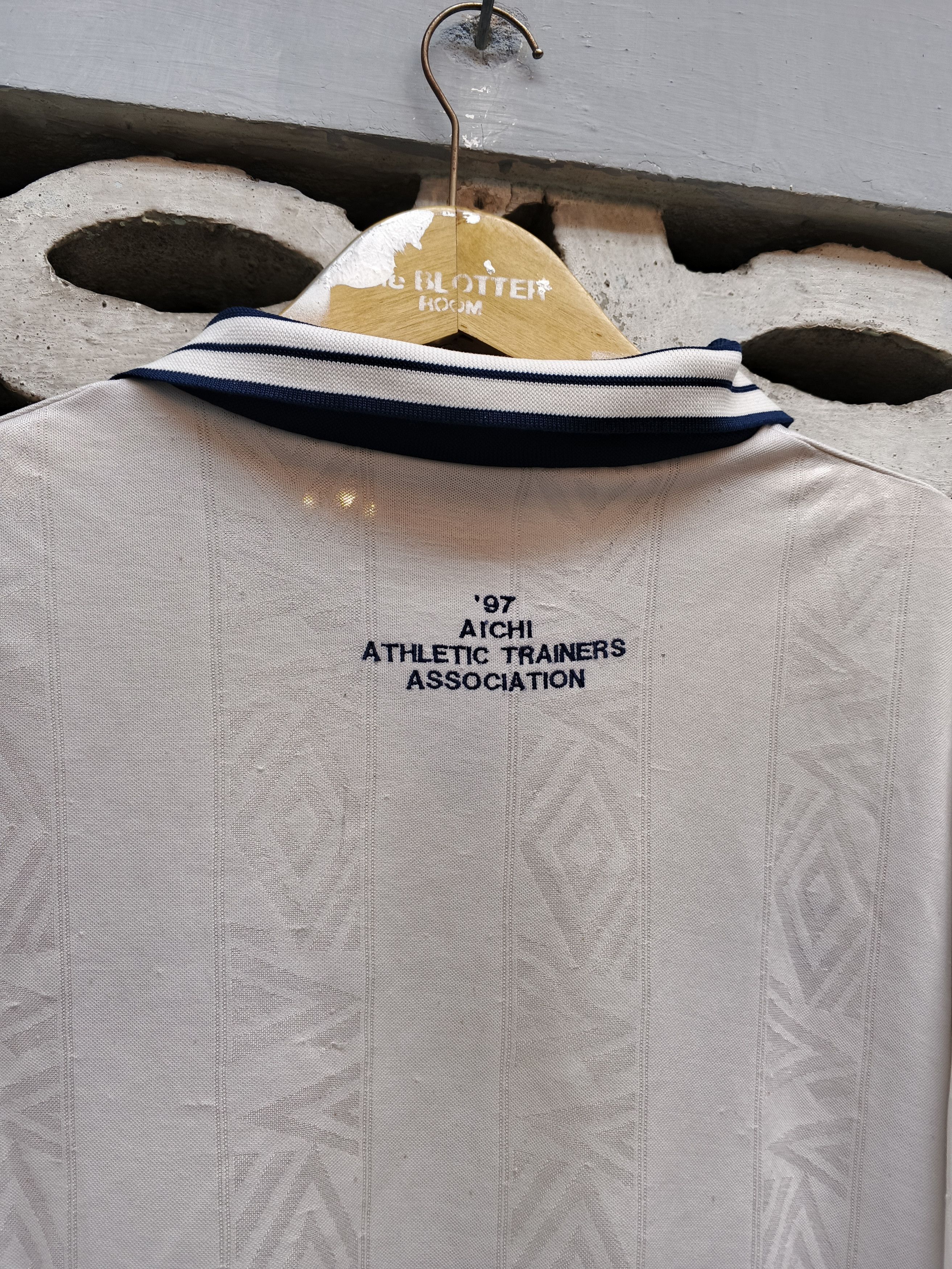 Umbro × Vintage 1997 Umbro Jersey 'We Support Athlete' Size US L / EU 52-54 / 3 - 7 Thumbnail