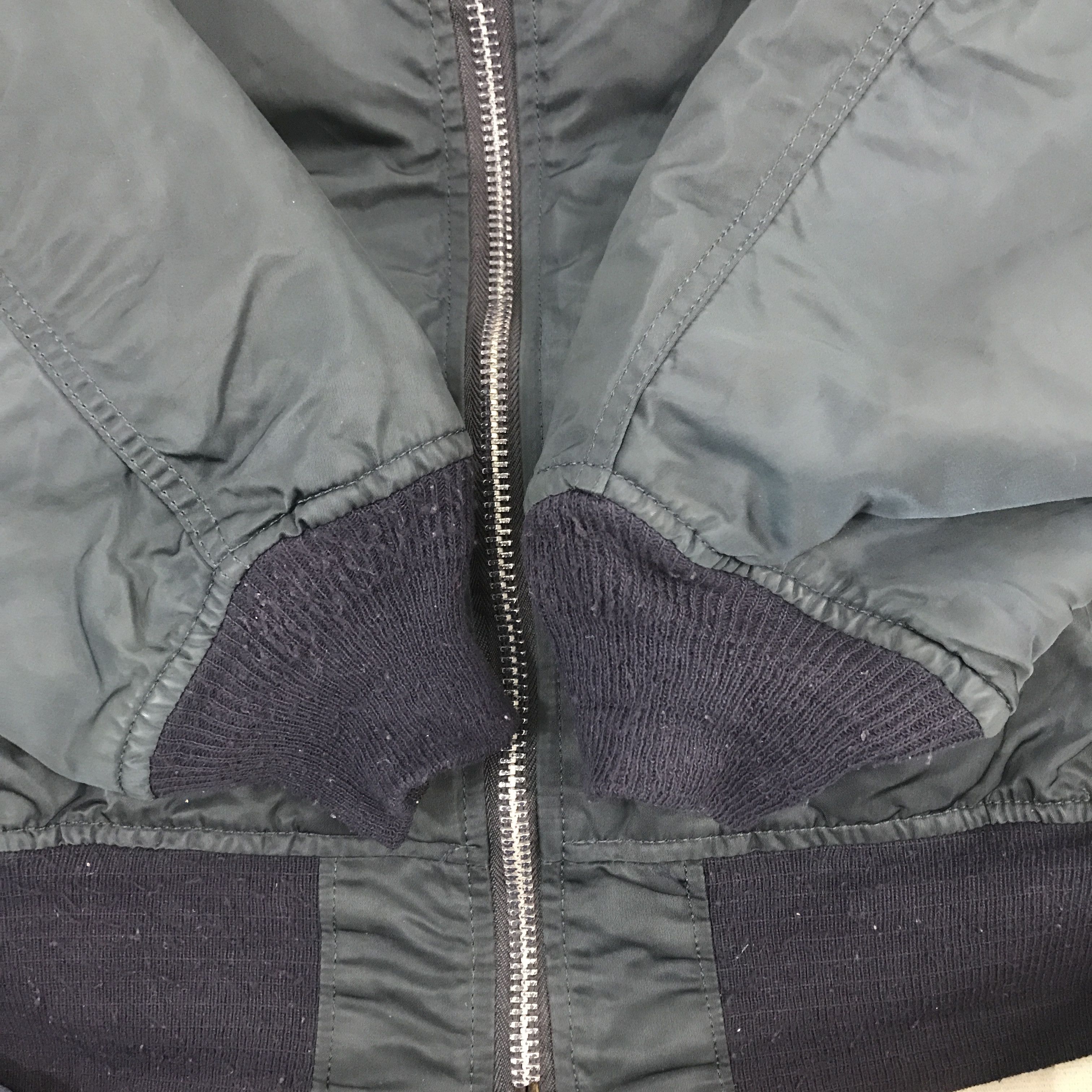 Alpha Industries Vintage Alpha industries Bombers Jacket Size US XL / EU 56 / 4 - 7 Thumbnail
