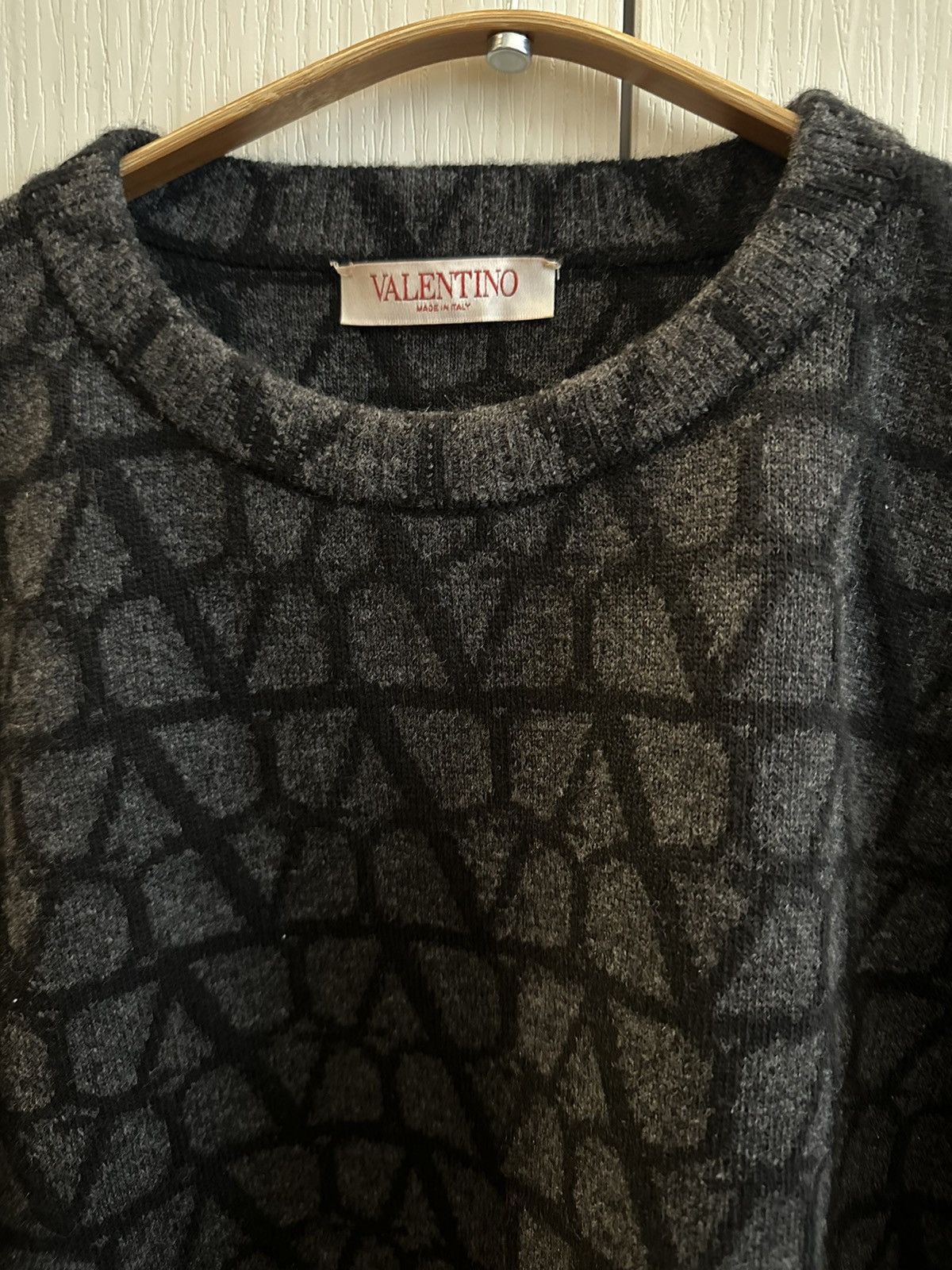Valentino Valentino Garavani Toile Iconographe Sweater Size US M / EU 48-50 / 2 - 2 Thumbnail