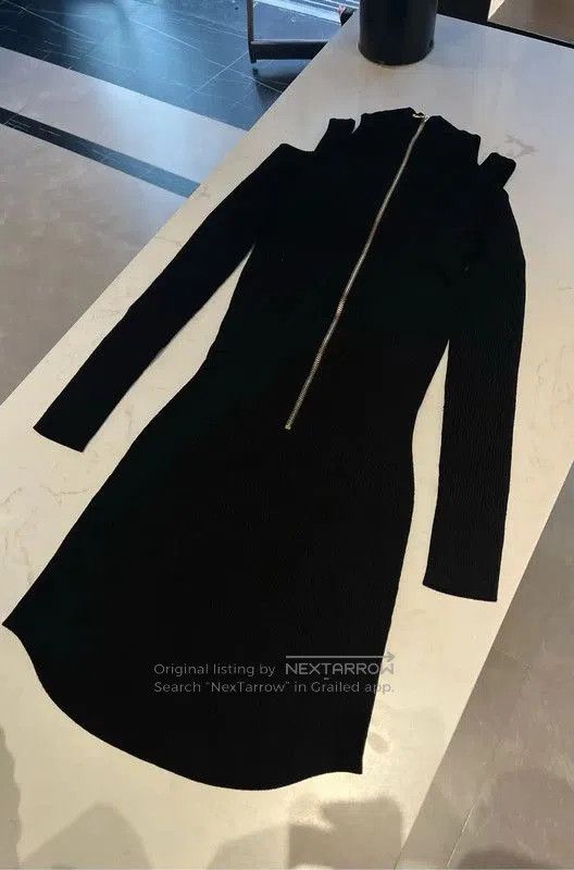 Balmain Balmain Black Women's Dress Size S . Size S / US 4 / IT 40 - 4 Thumbnail