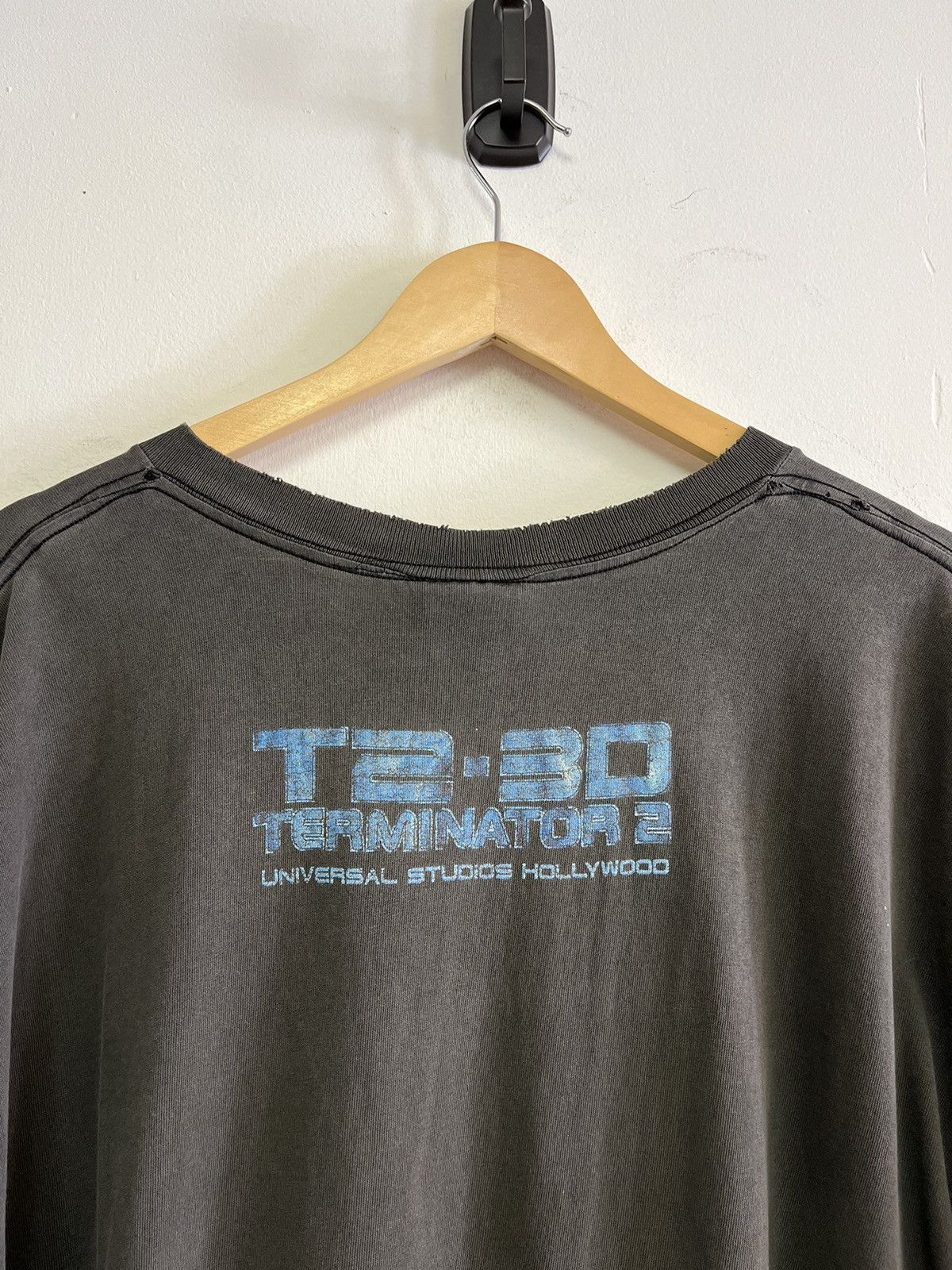 Vintage 90’s Terminator 2 Tee Size US XL / EU 56 / 4 - 4 Thumbnail