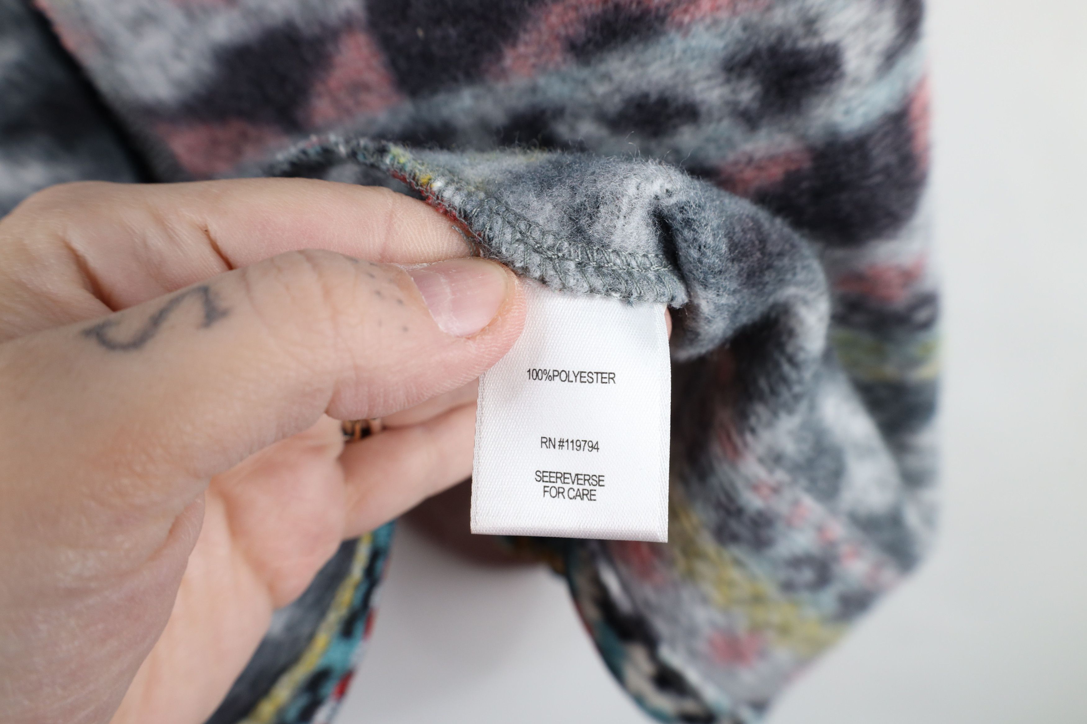 Vintage Vintage 90s Streetwear Knit Toggle Button Cardigan Sweater Size L / US 10 / IT 46 - 8 Thumbnail