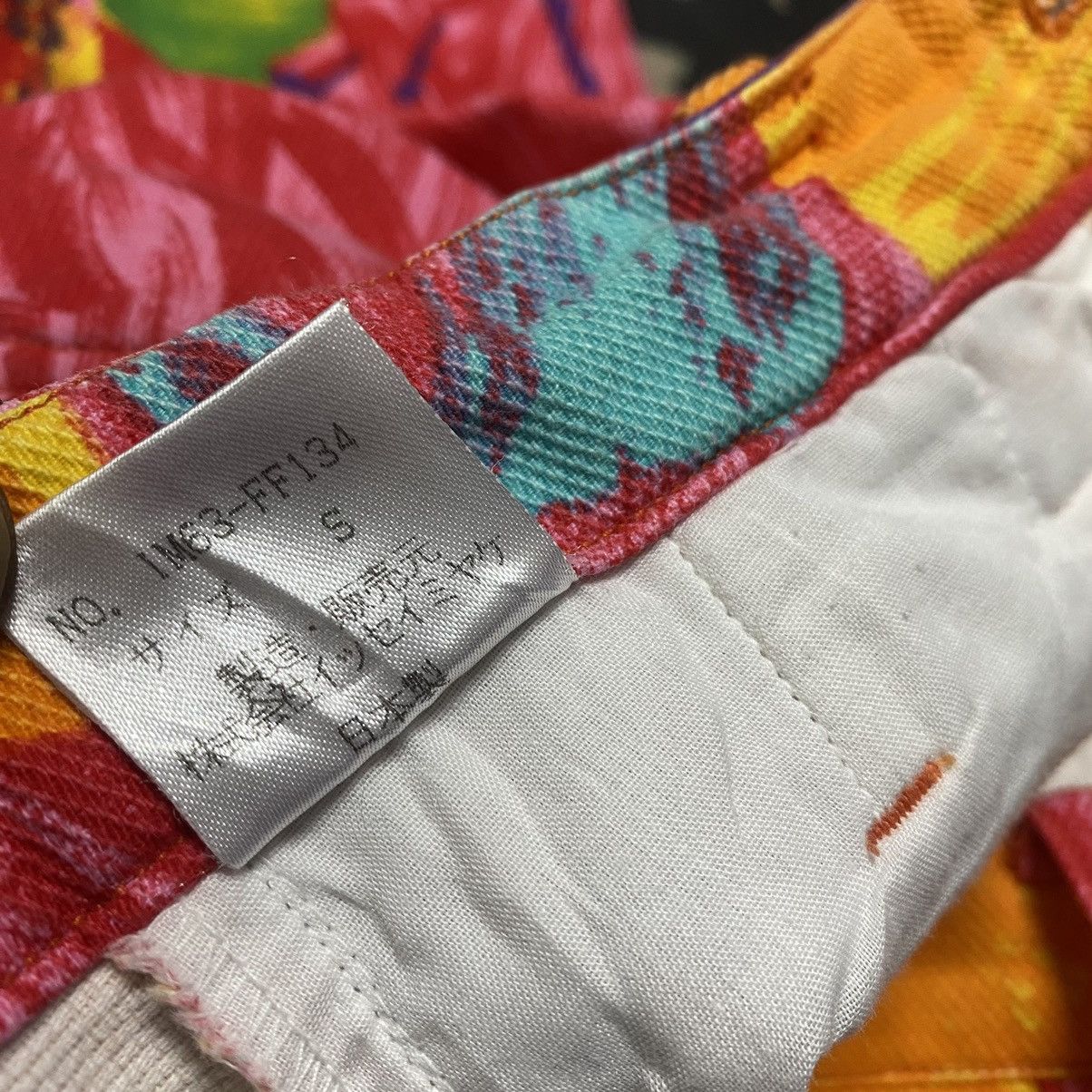 Issey Miyake Archive Issey Miyake Multi Colour Artisanal Painter Jeans Size 24" / US 00 / IT 34 - 22 Thumbnail