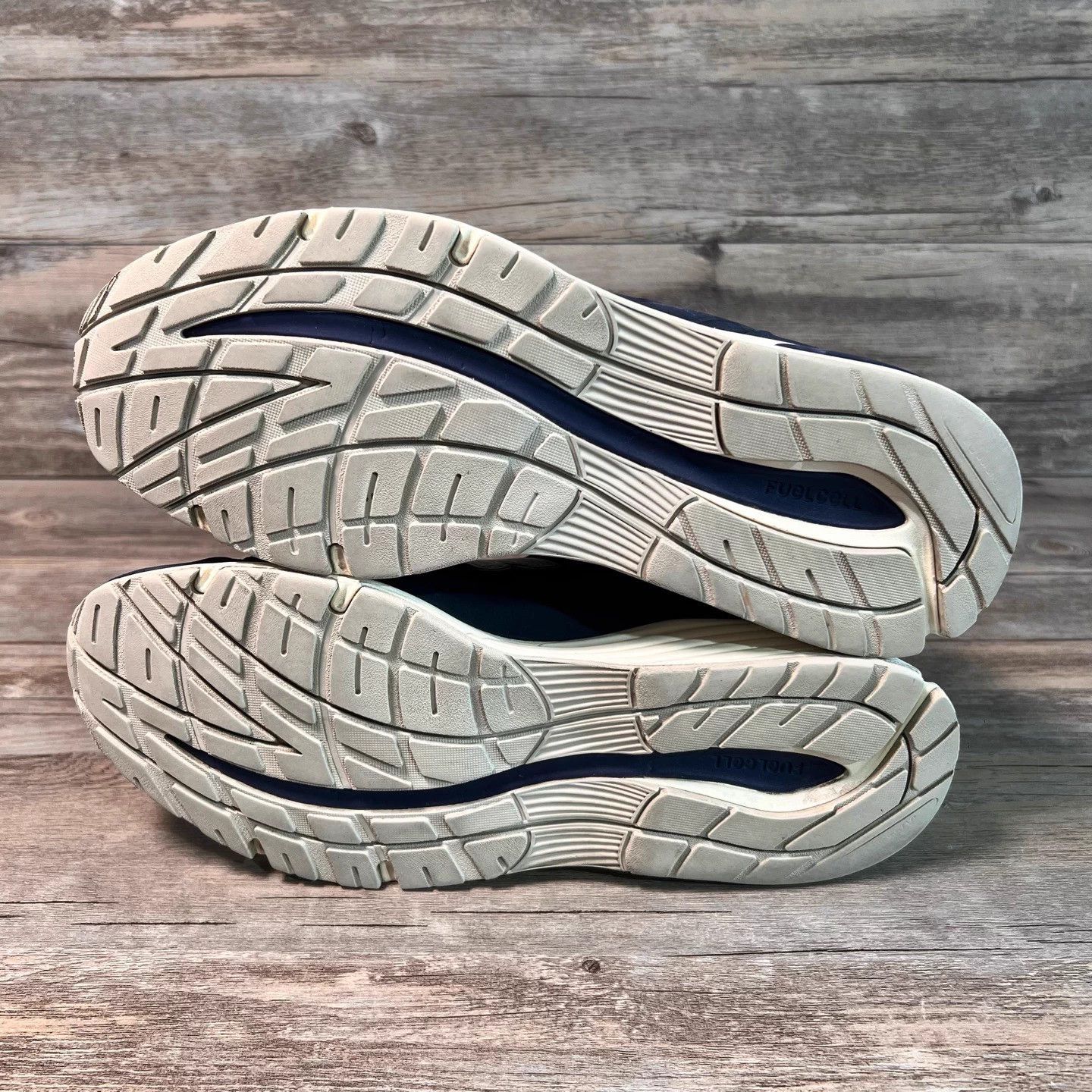 New Balance New Balance 991 V2 Vintage Navy 42.5 U991VN2 Size US 9.5 / EU 42-43 - 6 Thumbnail