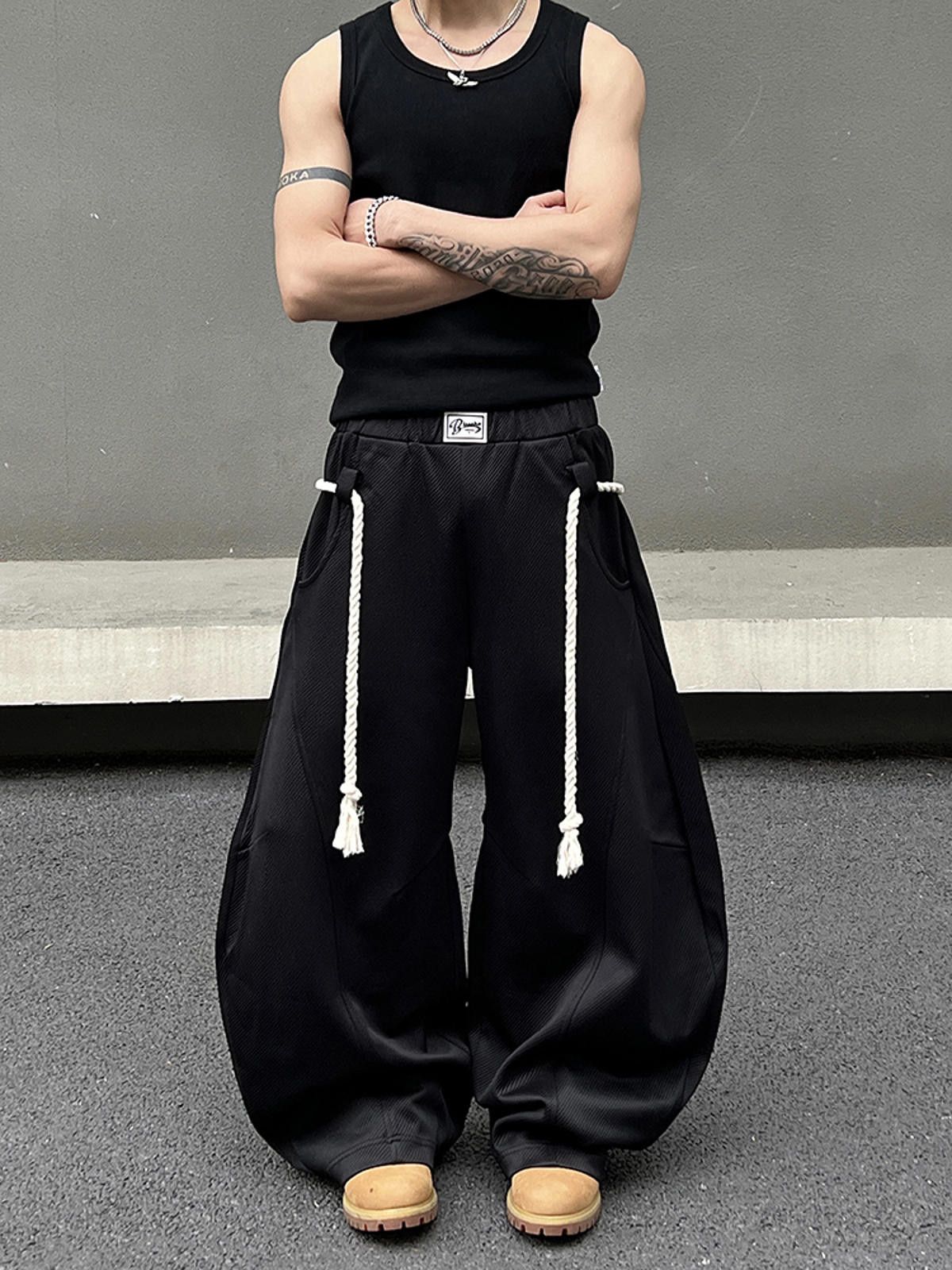 Japanese Brand Black Baggy Sweatpants with Chunky Rope Size US 32 / EU 48 - 3 Thumbnail