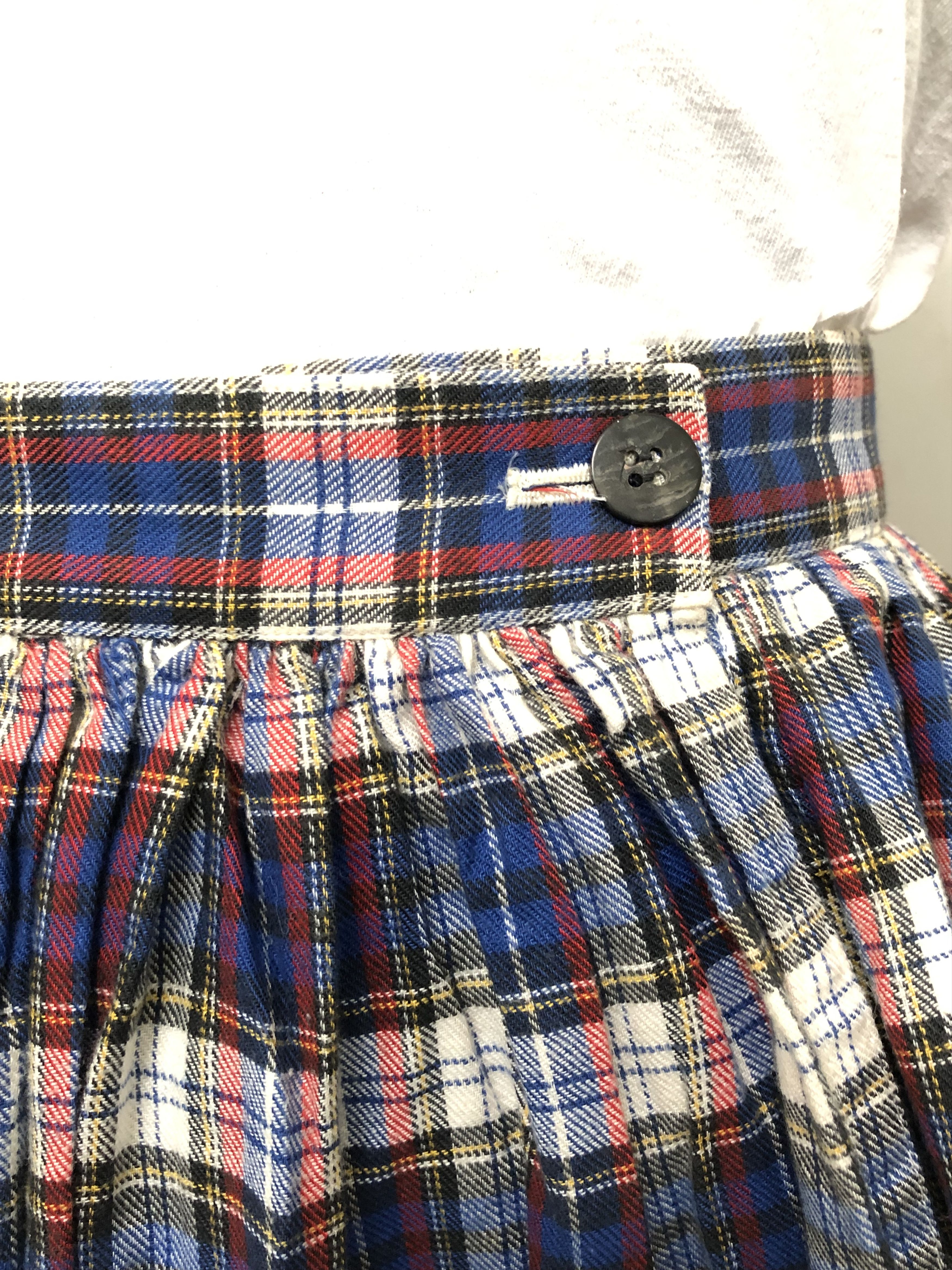 Designer × Issey Miyake × Vintage Vintage Designer Issey Miyake Pleated Skirts Size 26" / US 2 / IT 38 - 16 Thumbnail