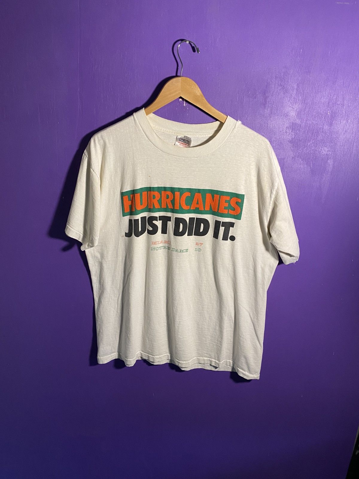 Other Vintage 90s Miami Hurricanes just did it t-shirt Size US L / EU 52-54 / 3 - 1 Thumbnail