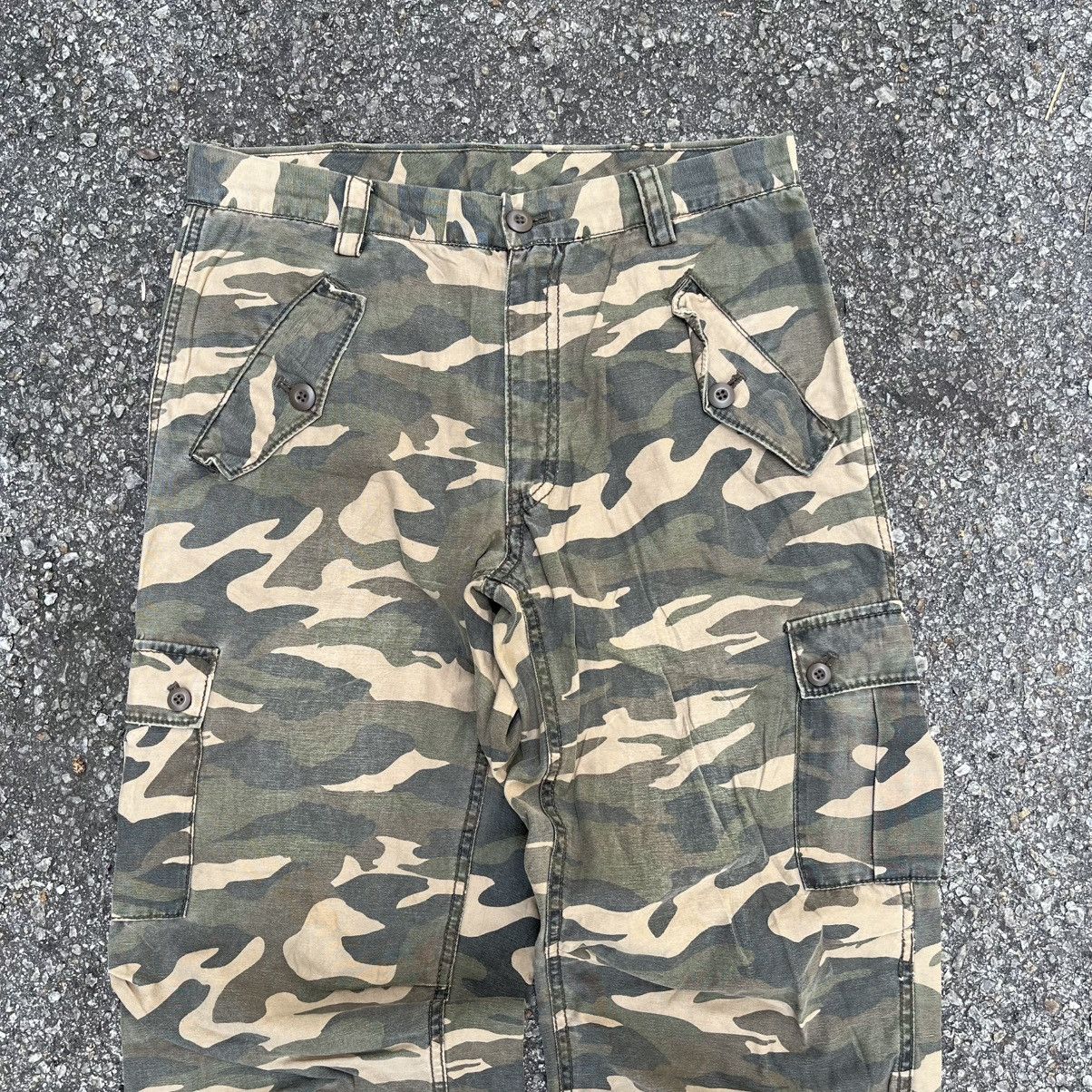 Oshkosh Oshkosh Classic Camoflauge Cargo Pants Size US 31 - 3 Thumbnail