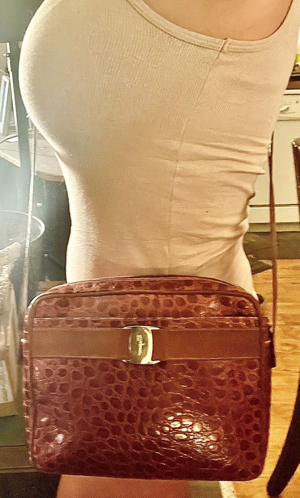 Salvatore Ferragamo Vara Ribbon Crocodile Embossed Leather Red/Bordeaux Purse Size ONE SIZE - 10 Thumbnail