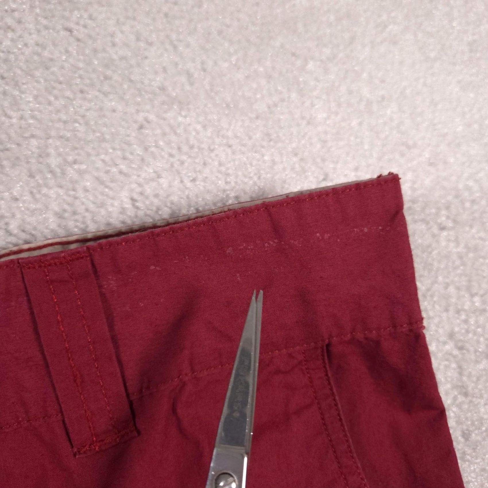 Vintage Arizona Jean Co Cargo Shorts Mens 32 Red Canvas Adjustable Waist Pockets Cargo Shorts Mens Red Canvas Adjustable Waist Pockets Size US 32 / EU 48 - 6 Thumbnail