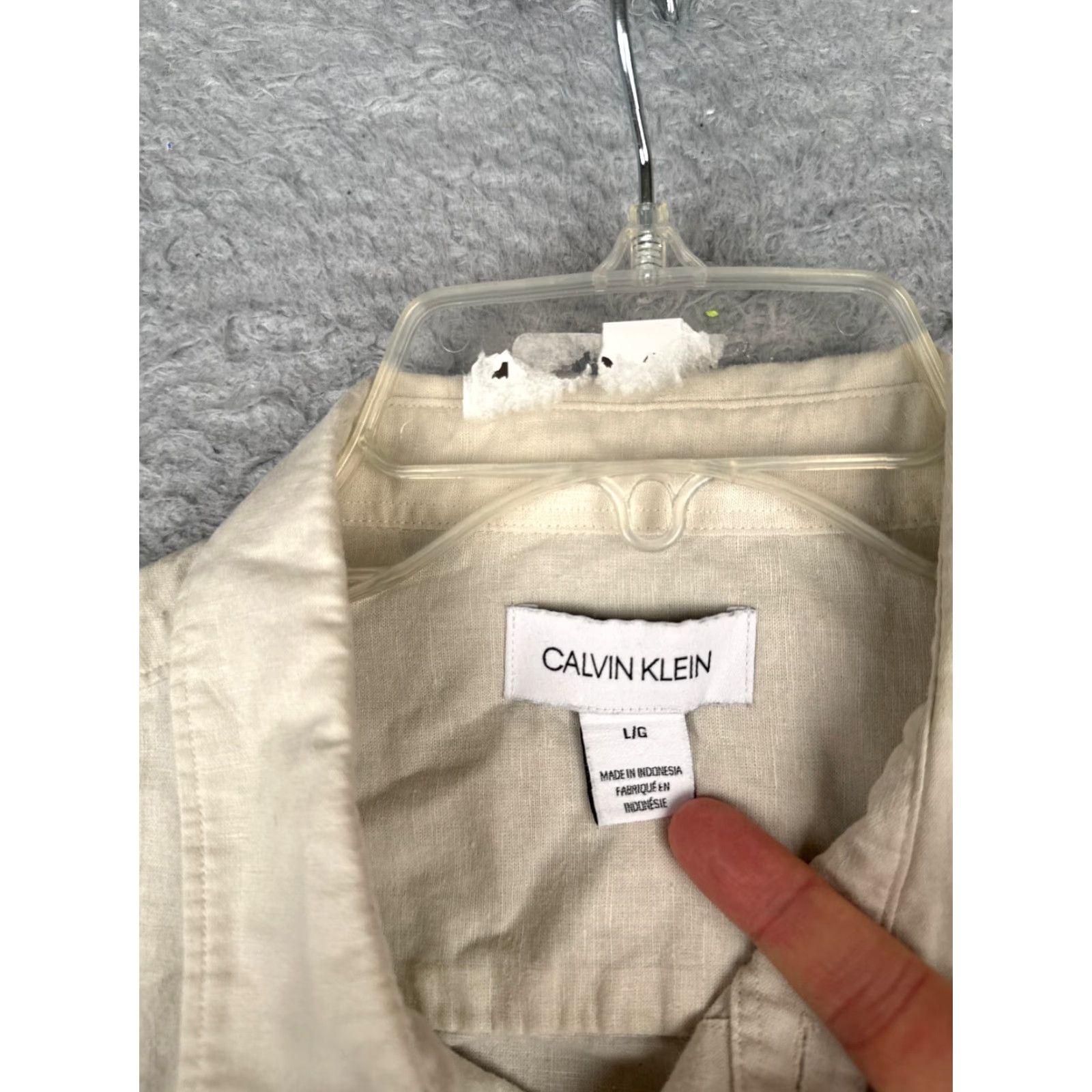 Calvin Klein VINTAGECalvin Klein Shirt Men Large Beige Cotton Blend Button Pocket Long Sleeve READ Size US L / EU 52-54 / 3 - 7 Thumbnail