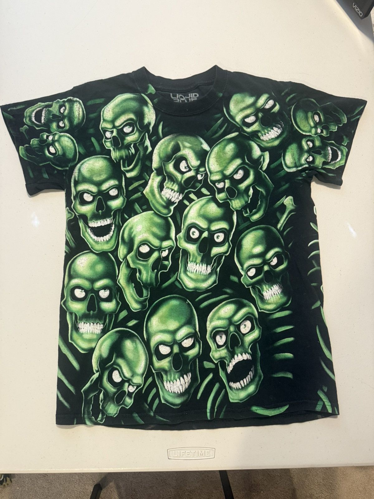 Vintage skullpile original green skulls t-shirt | liquid blue Size US S / EU 44-46 / 1 - 1 Thumbnail