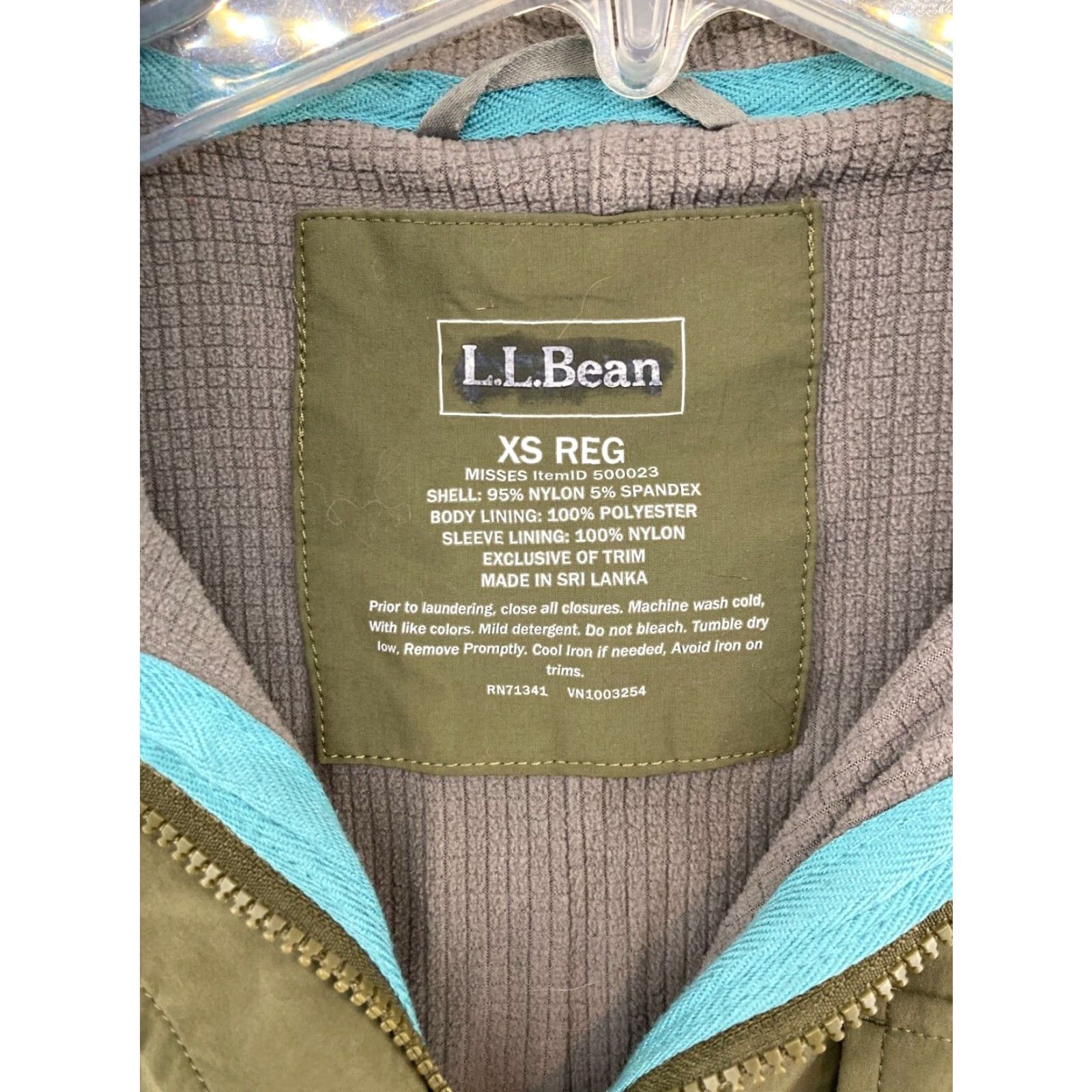 Vintage VINTAGE LL Bean Womens Jacket XS Green Thermal Lined Outdoor Hiking Jacket Reg XS Green LL Bean Womens Jacket Green Thermal Lined Outdoor Hiking Size XS / US 0-2 / IT 36-38 - 5 Thumbnail