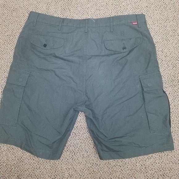Levi's Levi's Cargo Shorts. Size 40 Size US 40 / EU 56 - 5 Thumbnail