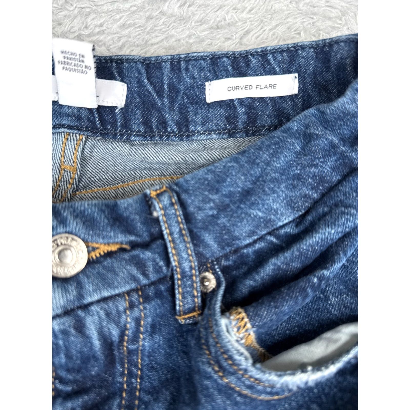Forever 21 FOREVER 21 Jeans Womens 28 Blue Denim Curved Flare High Rise Cotton Blend 28x32 Jeans Size 28" / US 6 / IT 42 - 7 Thumbnail