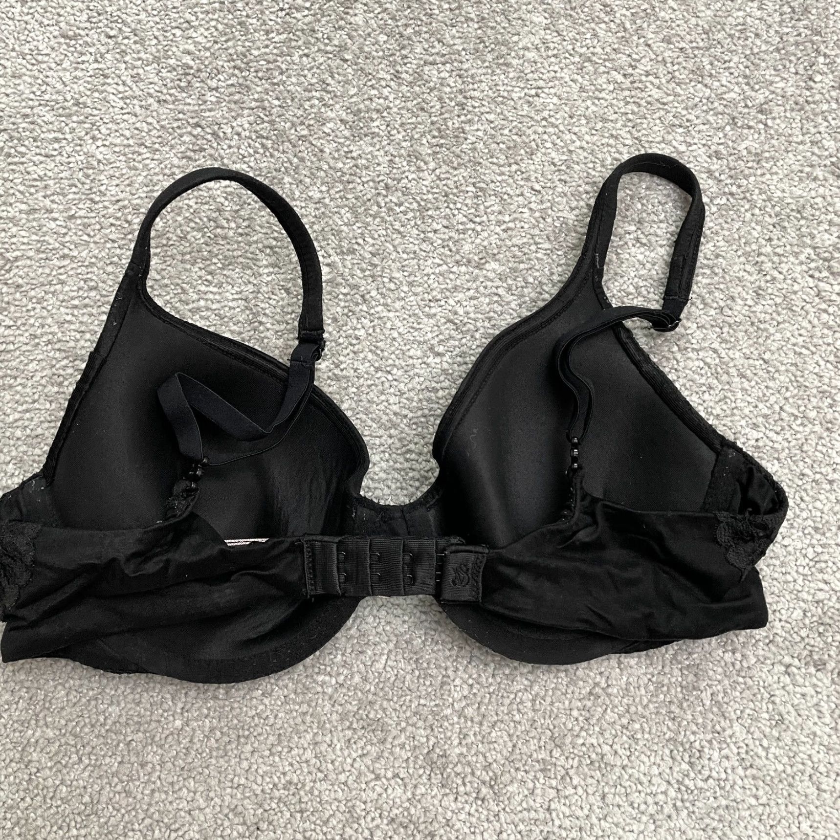 Victoria's Secret Victoria's Secret Underwired Lace Bra Womens 34C Black Adjustable Strap Hook & Eye Size ONE SIZE - 2 Thumbnail