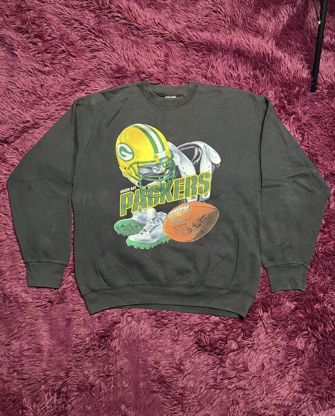 Beauty Beast Rare Vintage Green Bay Packers Graphic Sweatshirt (44) Size US L / EU 52-54 / 3 - 1 Thumbnail