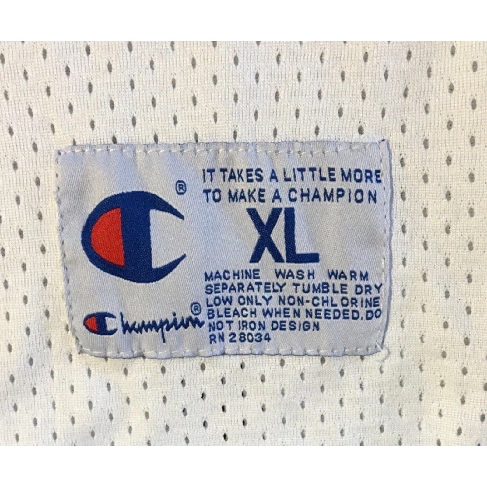 Vintage VINTAGE Champion Space Jam Lola Bunny Jersey XL Men White T-Shirt 90s Cartoon NBA Bugs Bunny Tweety Michael Jordan Looney Tunes Fans Size US XL / EU 56 / 4 - 5 Thumbnail