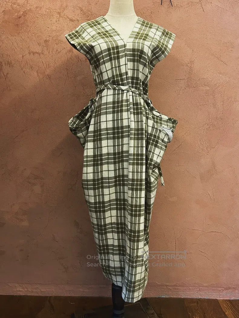 Comme des Garcons Comme des Garcons Wool Deconstructed Dress Size S / US 4 / IT 40 - 1 Thumbnail