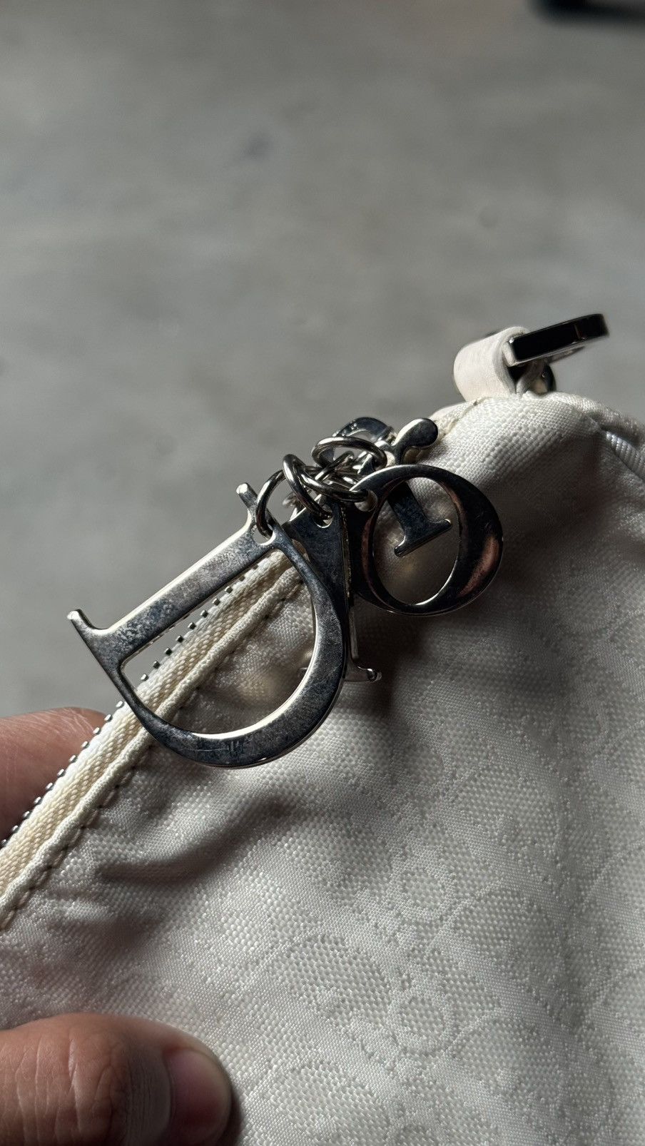 Dior Christian Dior Trotter Charm SmallHandbag PouchWhite Vintage Size ONE SIZE - 12 Thumbnail