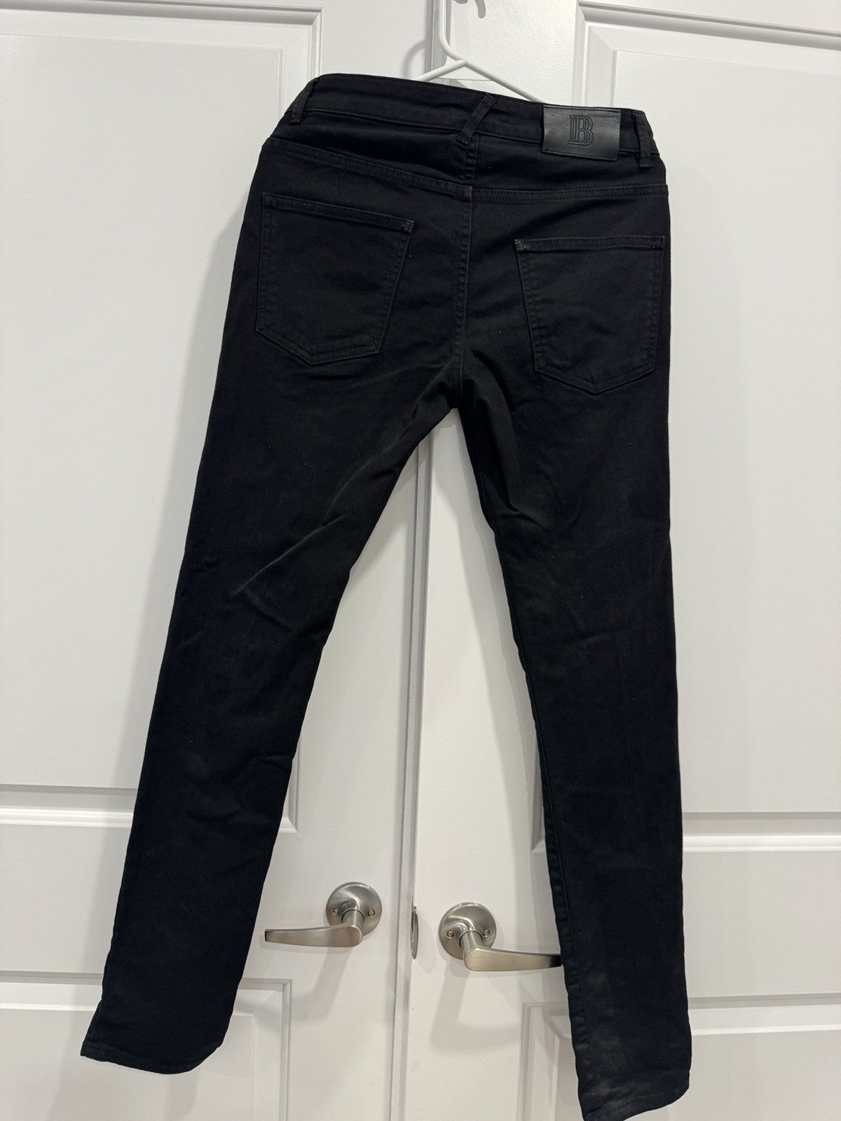 Pierre Balmain Pierre Balmain black jeans size 29 Size US 29 - 2 Thumbnail