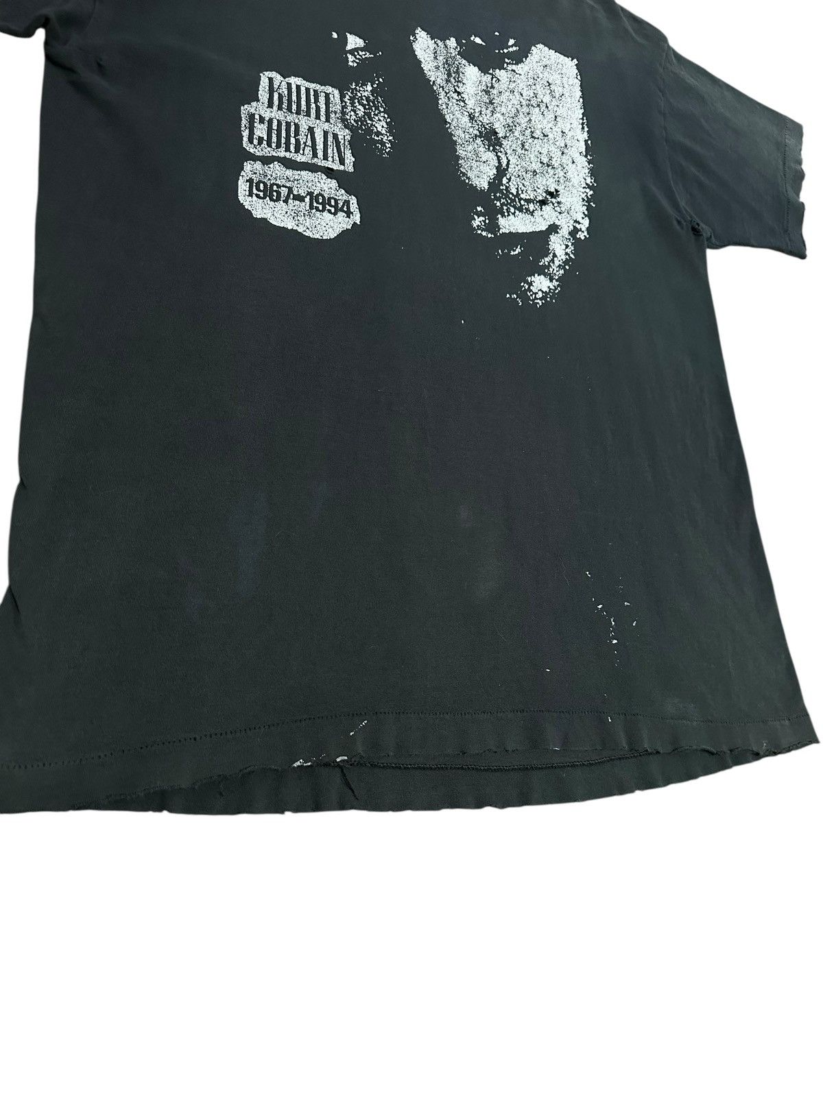 Band Tees Vintage 1994 Kurt Cobain Memorial T Shirt Size US XL / EU 56 / 4 - 7 Thumbnail