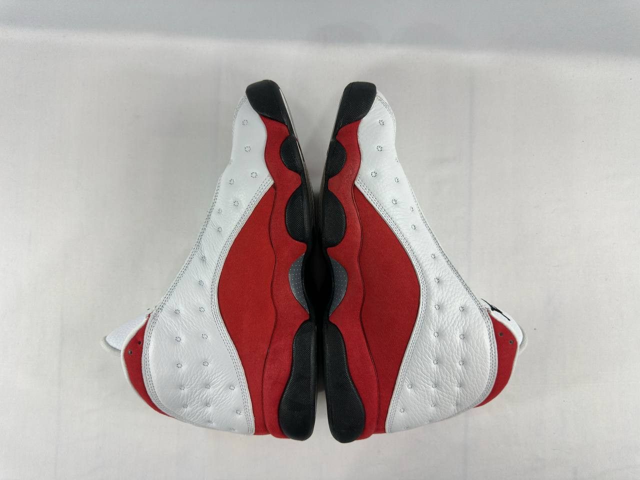 Nike Nike Air Jordan 13 Retro 'Chicago' 2017 414571-122 Size US 10.5 / EU 43-44 - 10 Thumbnail