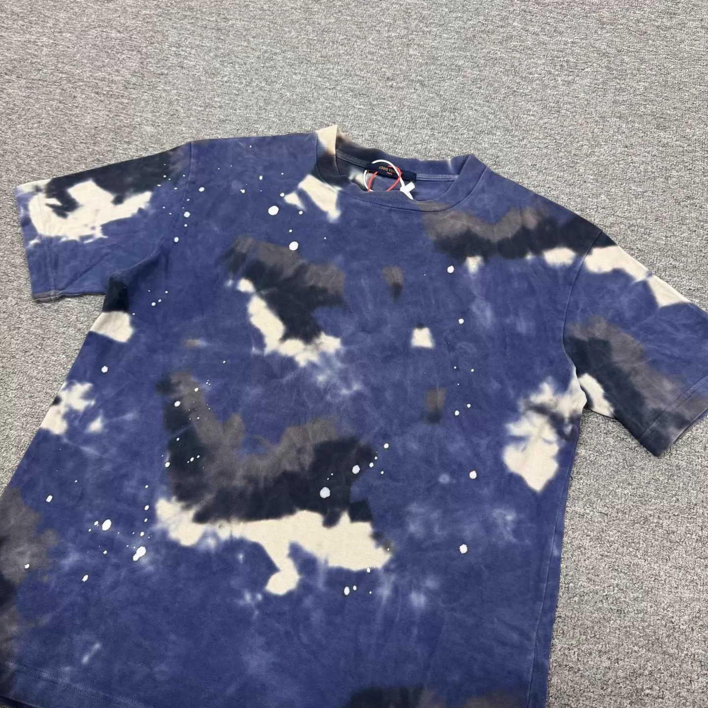 Louis Vuitton LV navy/white tie-dye splatter crew short T S mint Size US S / EU 44-46 / 1 - 3 Thumbnail