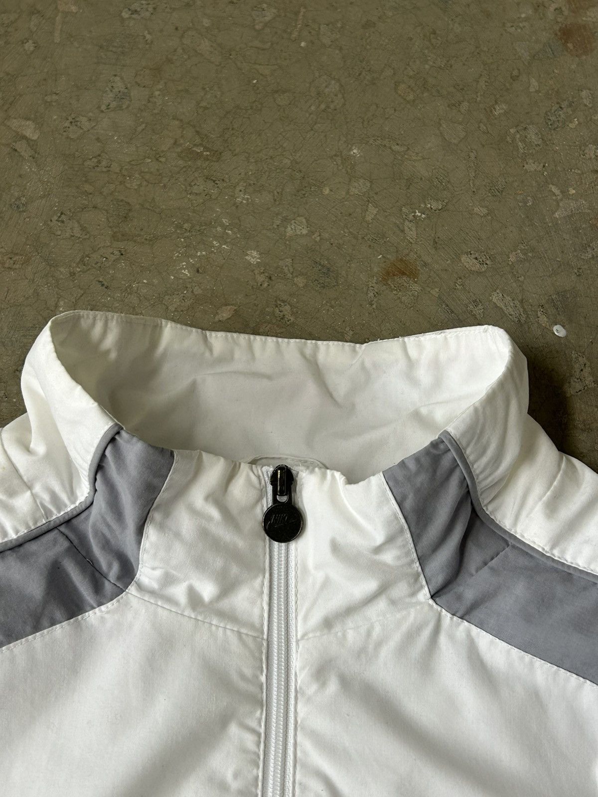 Nike Vintage 90s Nike Thrashed Track Jacket zip up Size US XL / EU 56 / 4 - 7 Thumbnail