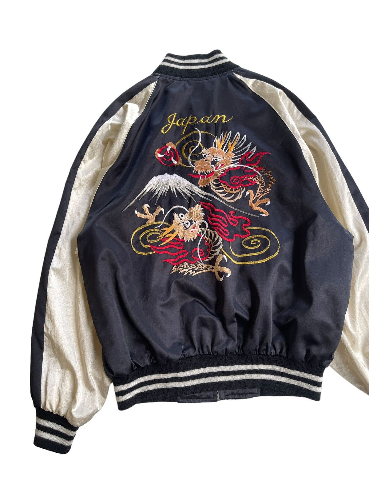 Japanese Brand Vintage Sukajan Souvenir Satin Jacket Made in Japan Size US L / EU 52-54 / 3 - 5 Thumbnail