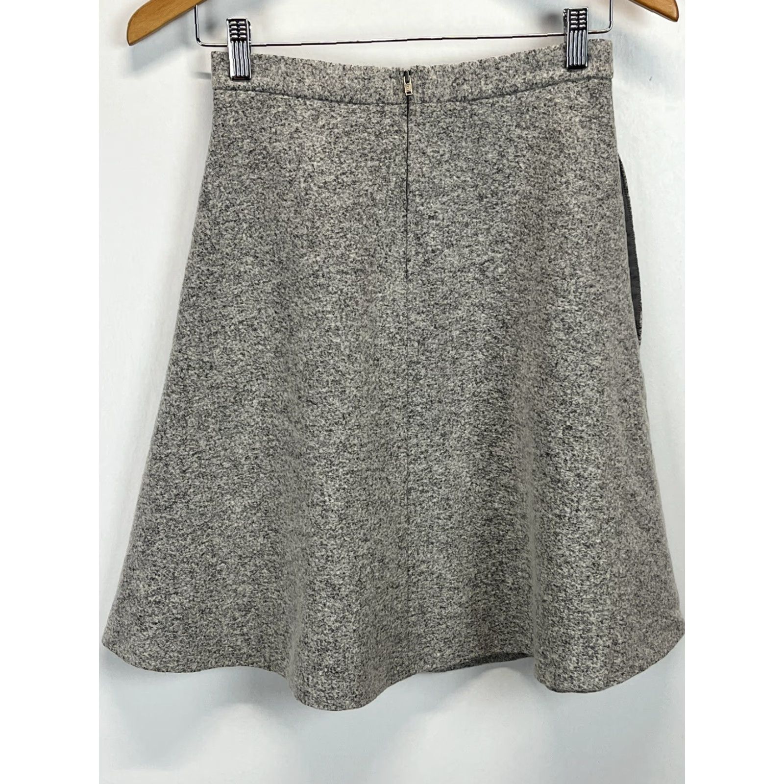 Theory Theory Skirt Women Size 0 Gray A-line Pockets Short Womens Size 25" / US 0 / IT 36 - 2 Thumbnail