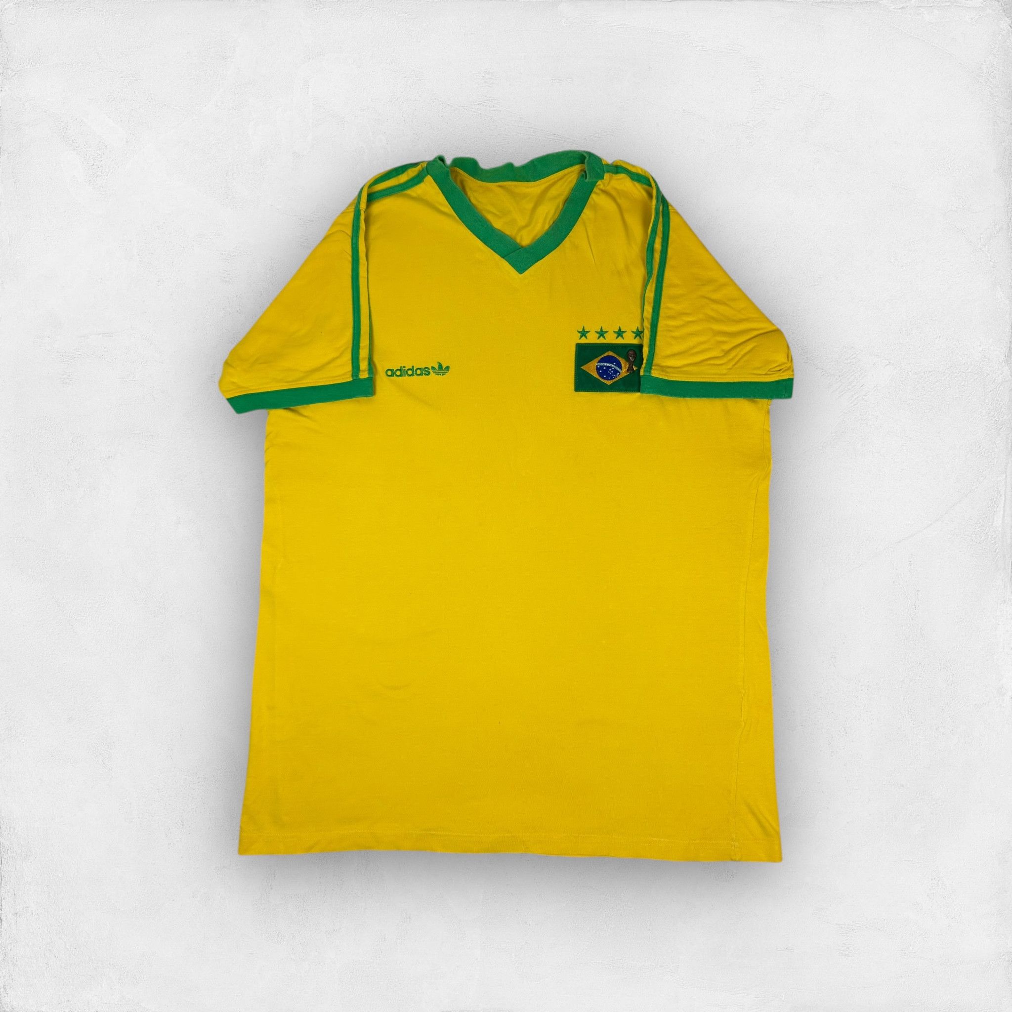 Adidas × Vintage Adidas Men's Yellow Brazil National Football Team T-Shirt Size US XL / EU 56 / 4 - 1 Thumbnail