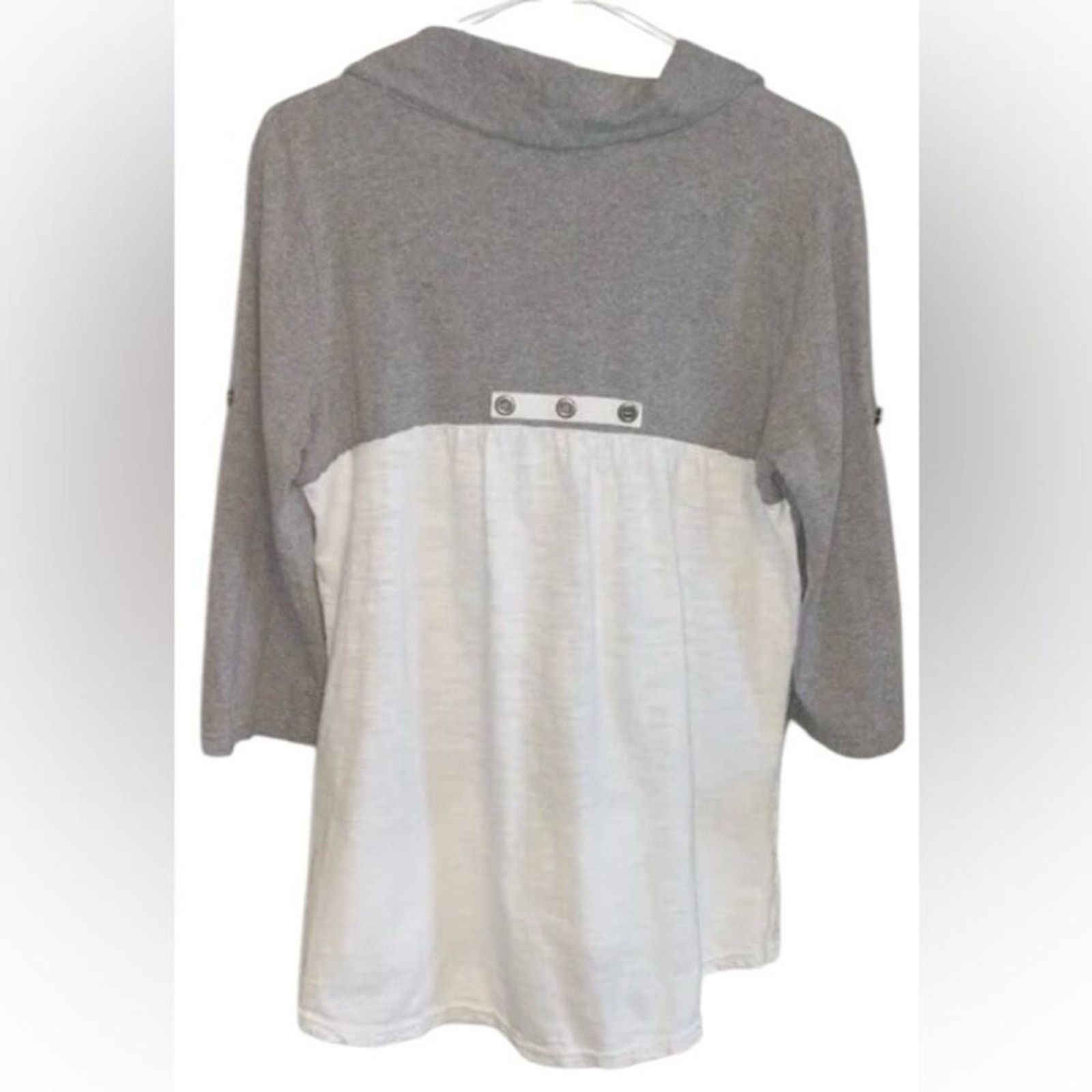 The Unbranded Brand Neon Buddha Gray and White cowl neck Top, size Large Size L / US 10 / IT 46 - 2 Thumbnail