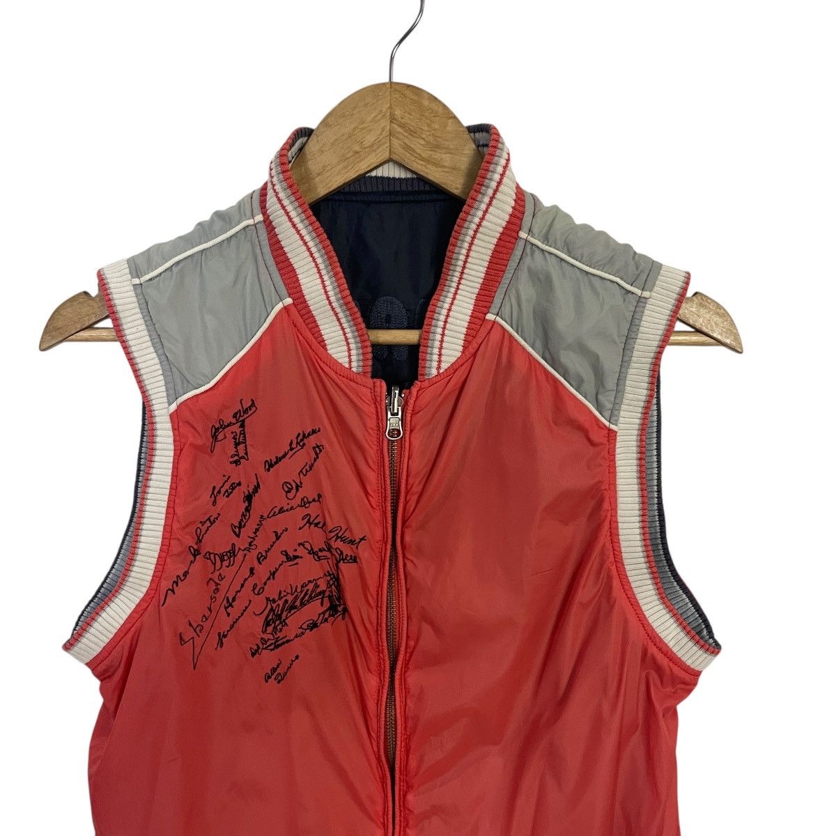 Diesel Vintage Diesel Reversable Sleeveless Jacket Size L / US 10 / IT 46 - 12 Thumbnail