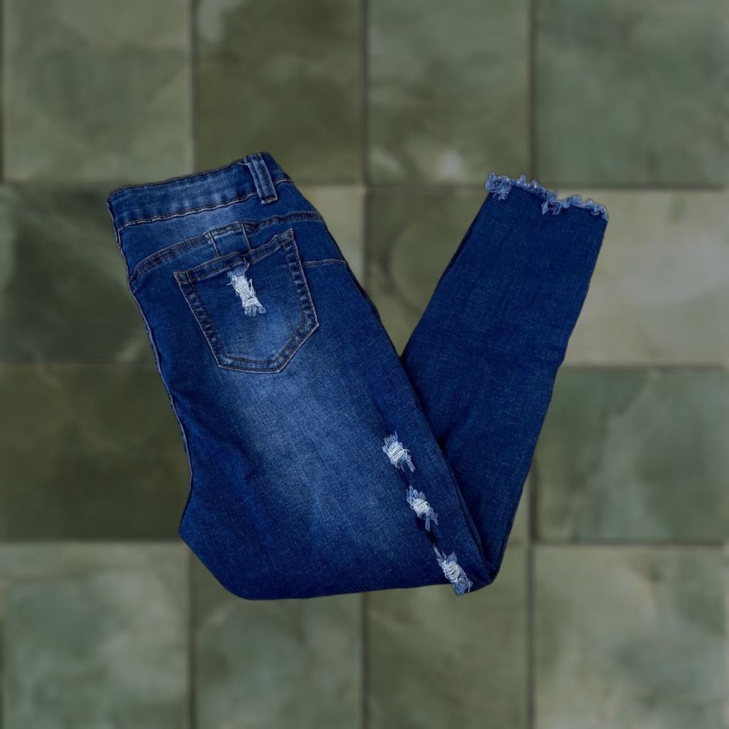 Vintage Balan Womens Distressed Skinny Jeans Blue High Waist Juniors 15 Cropped Medium Size 36" / US 14 / IT 50 - 1 Thumbnail
