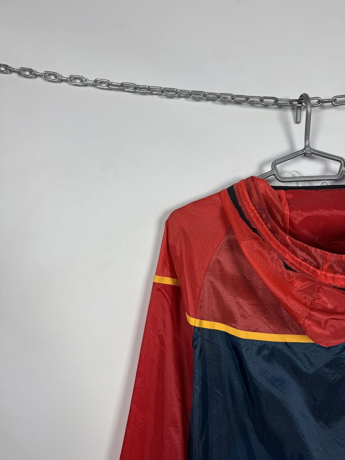 Nike Nike Tech Hyperfuse Light Nylon Jacket Windbreaker Size S Size US S / EU 44-46 / 1 - 14 Thumbnail