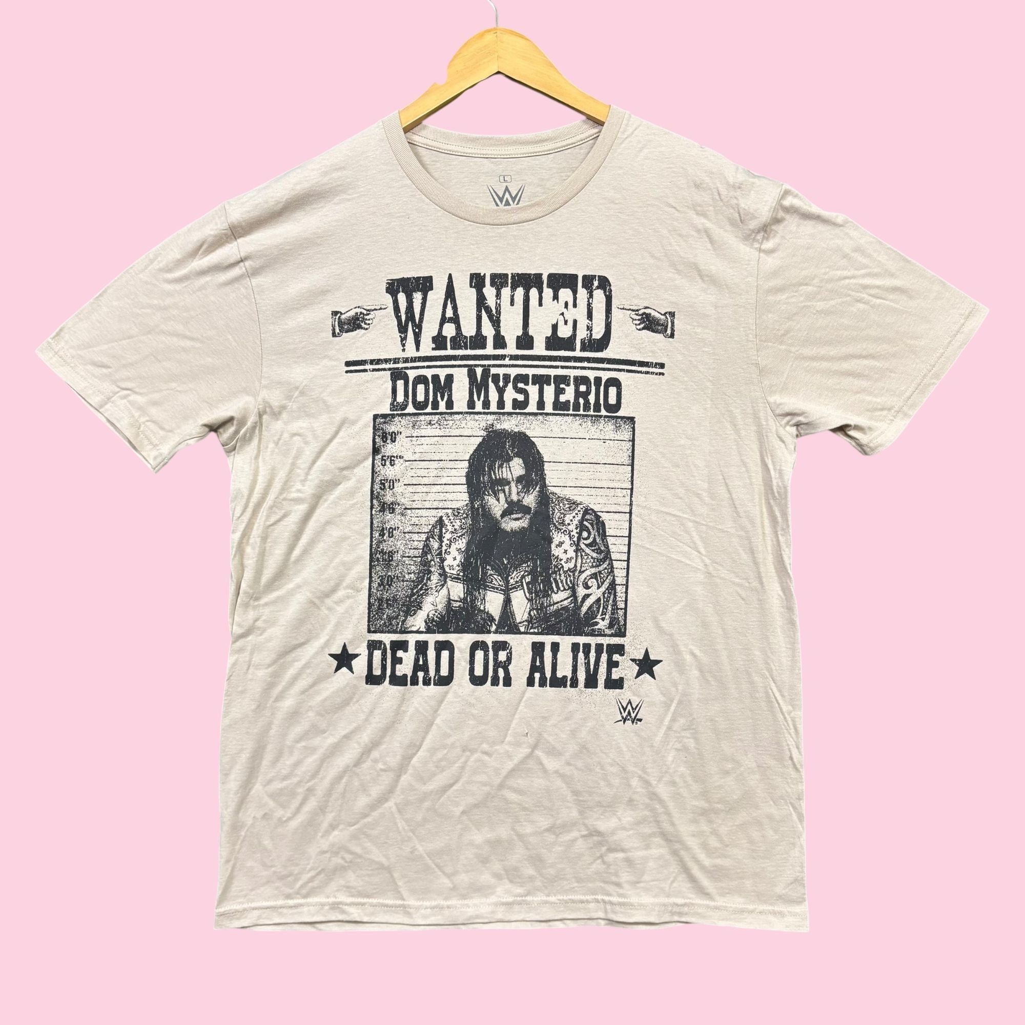 WWE WWE Legends Dirty Dom Mysterio Wanted Dead or Alive Tee L Size US L / EU 52-54 / 3 - 1 Thumbnail