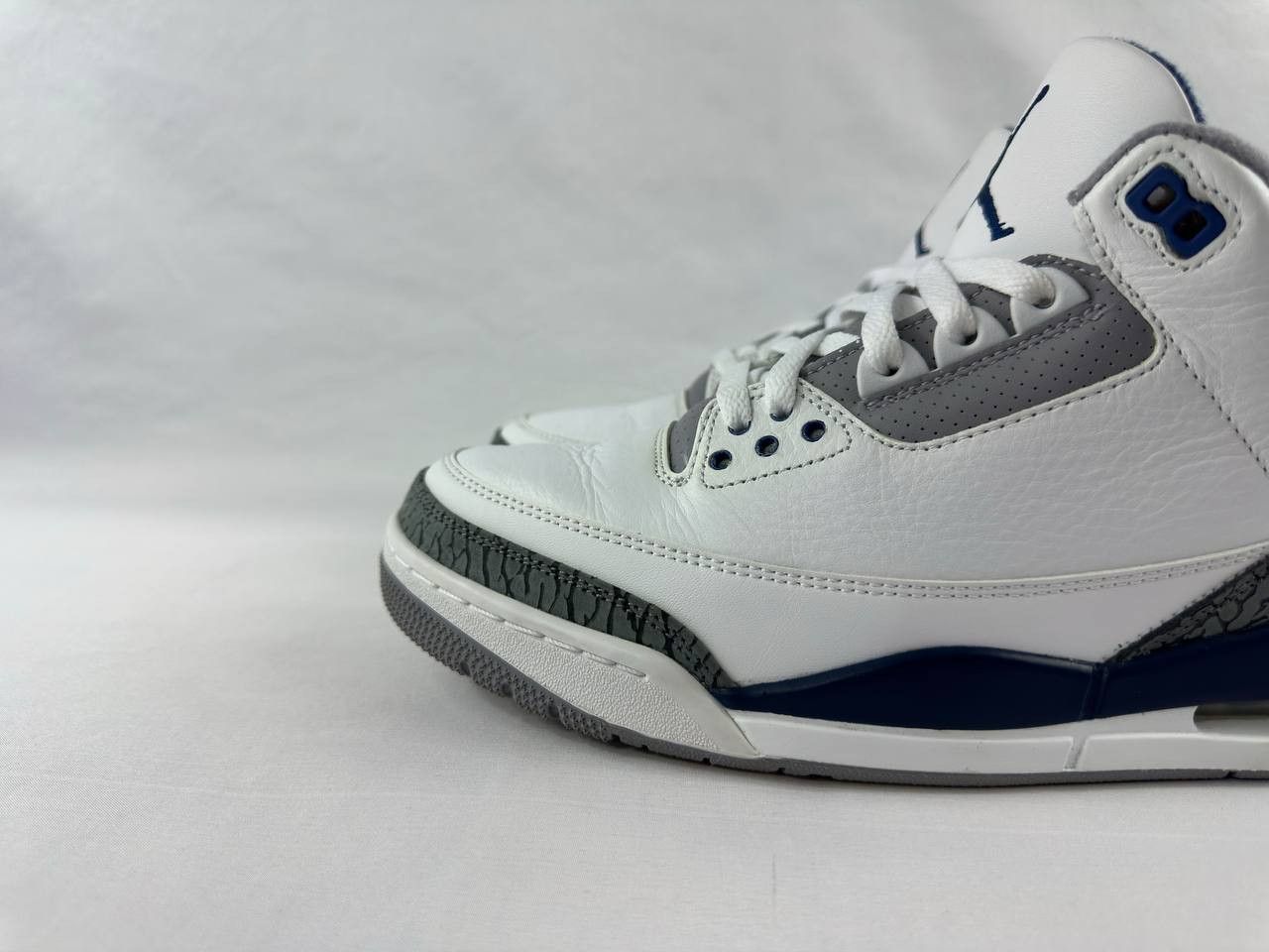 Nike Nike Air Jordan 3 Retro 'Midnight Navy' CT8532-140 Size US 10 / EU 43 - 8 Thumbnail