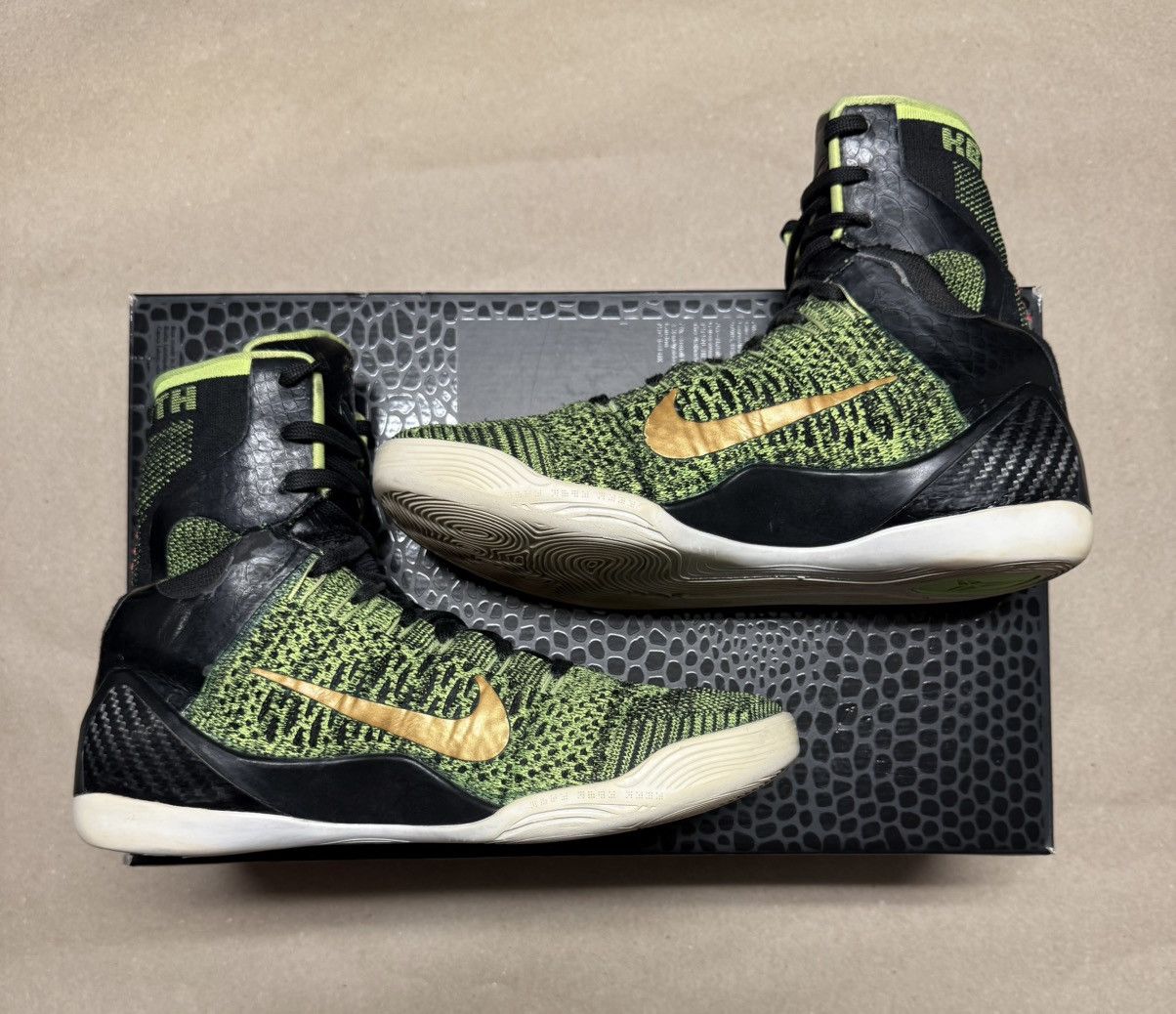 Nike Nike Zoom Air Kobe 9 Elite Victory shoes Men’s size 7.5! Size US 7.5 / EU 40-41 - 2 Thumbnail