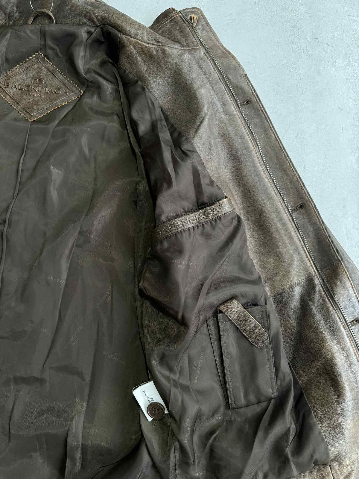 Balenciaga Balenciaga - Vintage Nicolas Ghesquiere Leather Jacket Size US M / EU 48-50 / 2 - 10 Thumbnail