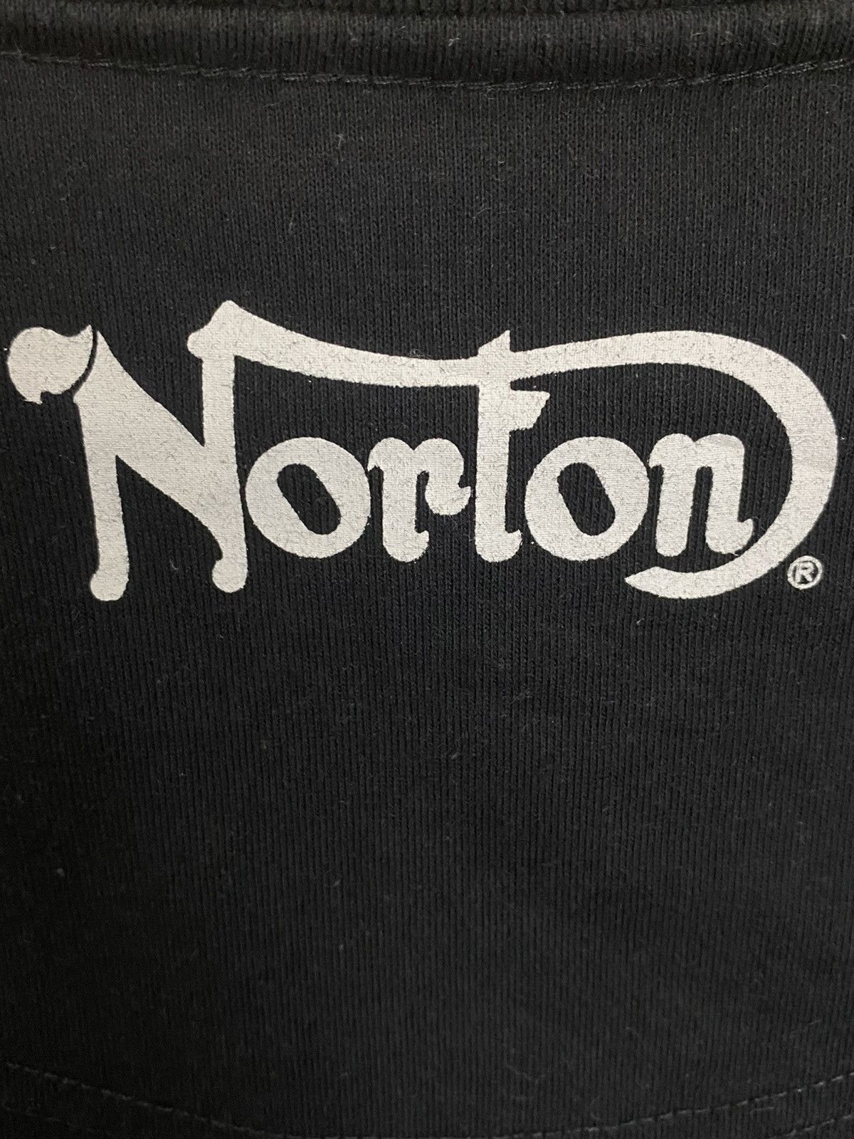 Norton Norton England Unapproachable Longsleeve Tee Size US S / EU 44-46 / 1 - 11 Thumbnail