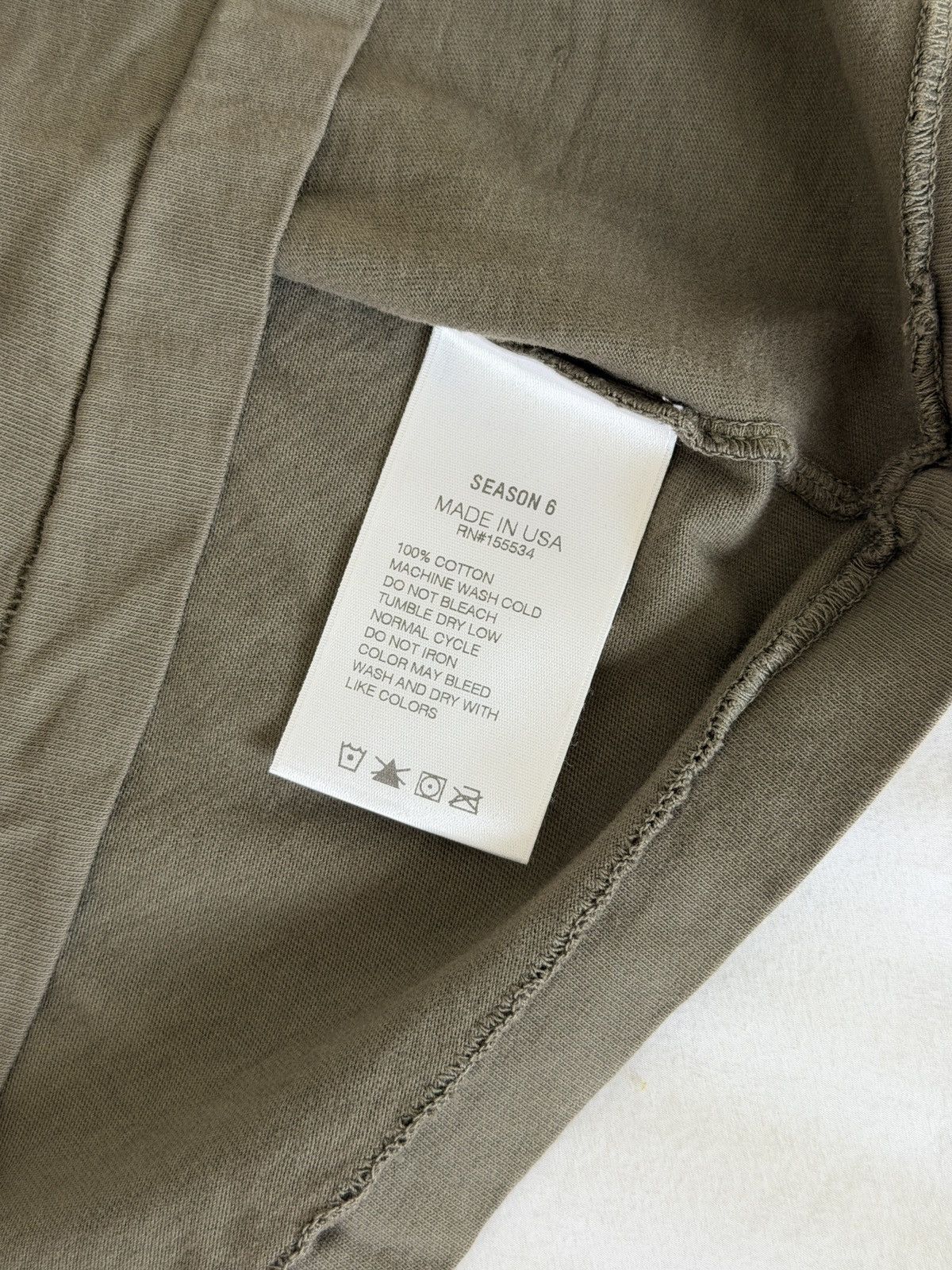 Yeezy YEEZY SEASON 6 SAMPLE T-SHIRT (M) Size US M / EU 48-50 / 2 - 4 Thumbnail