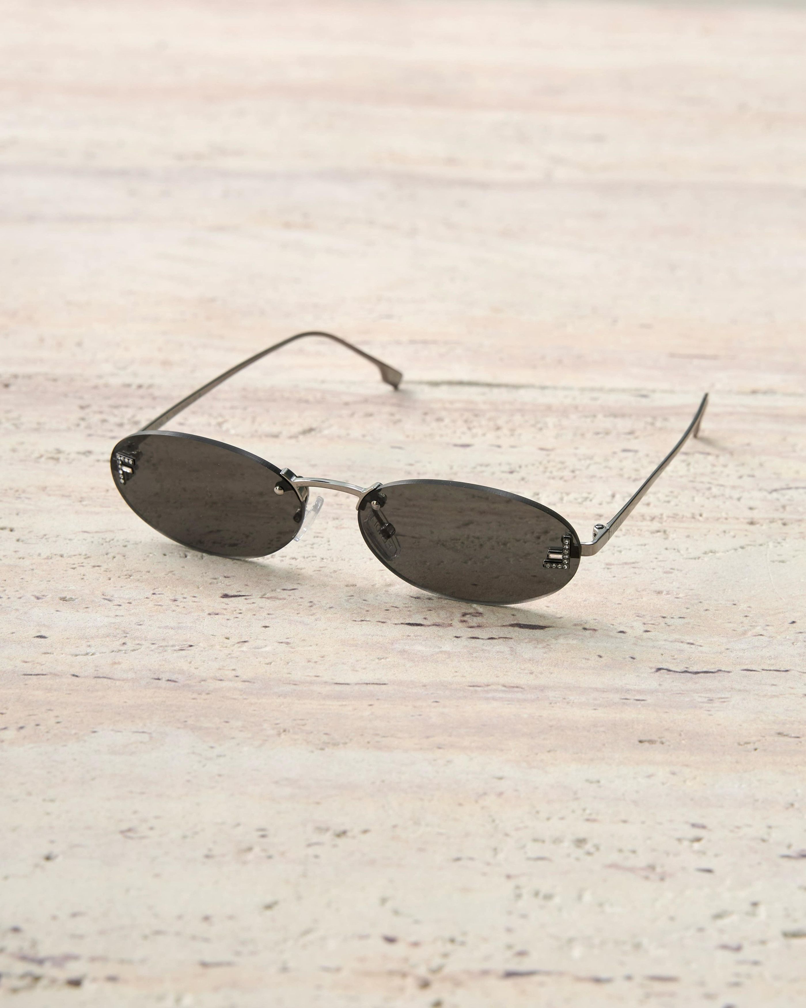Fendi FENDI FE4075US SUNGLASSES Size ONE SIZE - 1 Thumbnail