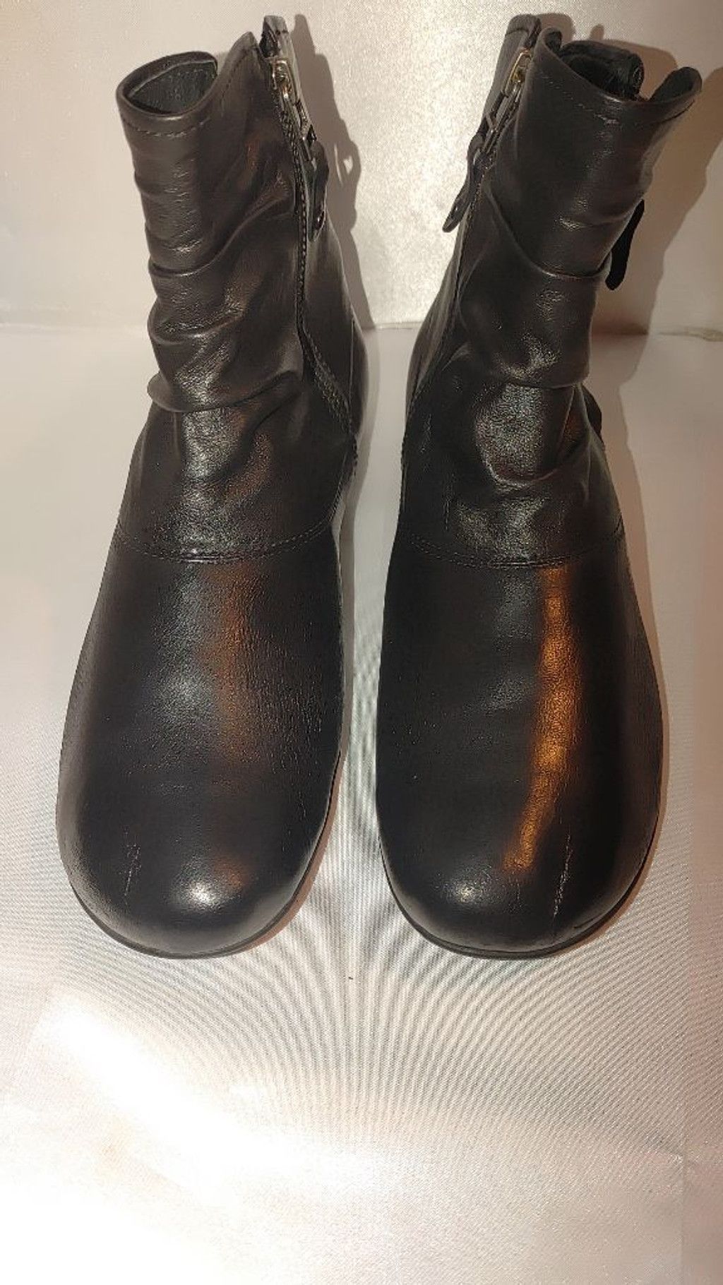 JOSEF SEIBAL Josef Seibel Naly 24 Rouched Soft Leather Booties Size 39 Size US 8.5 / IT 38.5 - 7 Thumbnail