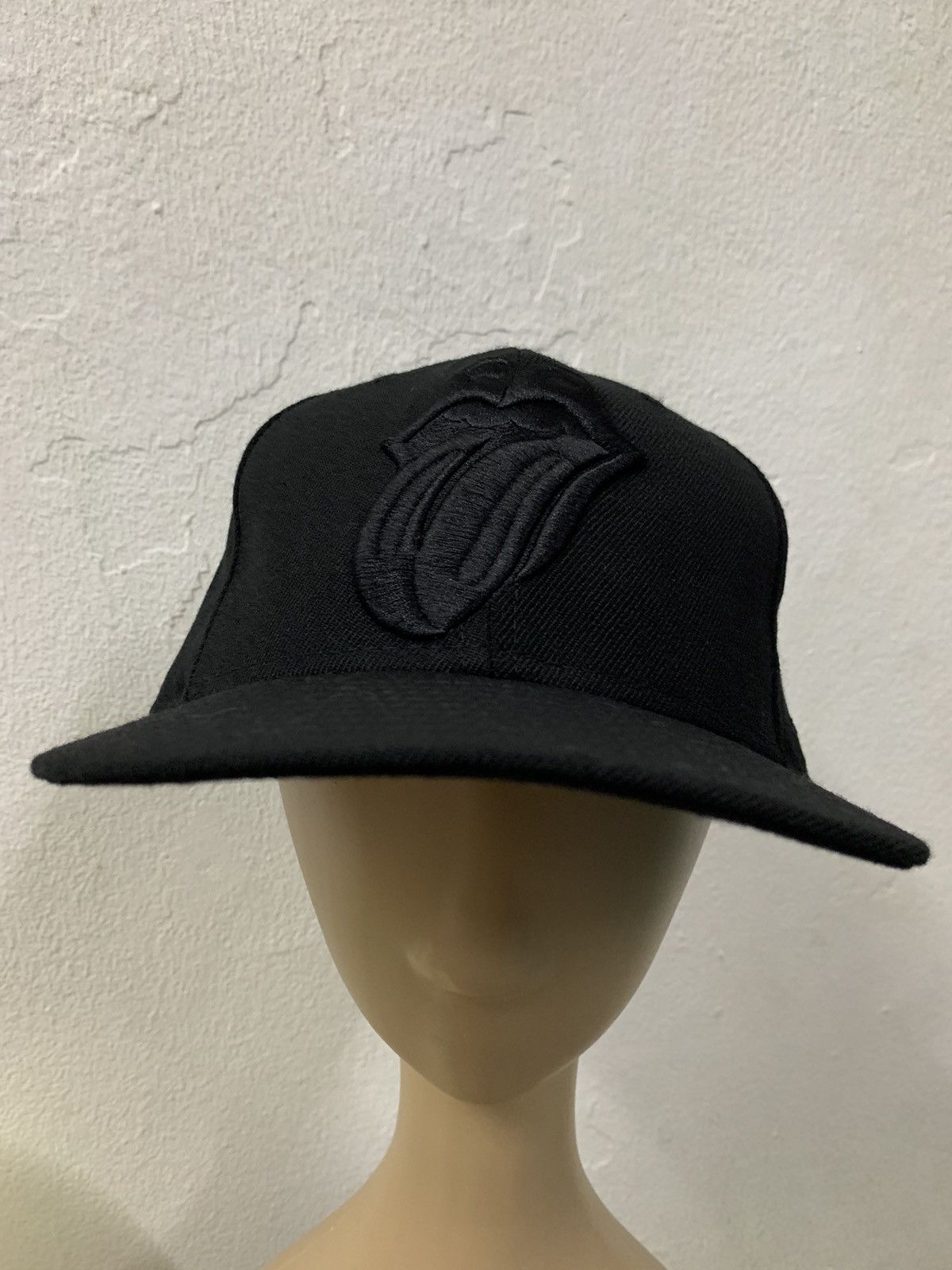 New Era × The Rolling Stones New Era The Rolling Stone Black On Black Full Cap Size ONE SIZE - 2 Thumbnail
